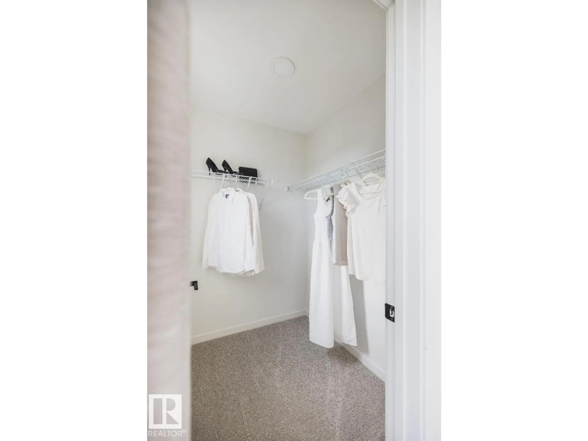 312 32 ST SW - Image 13