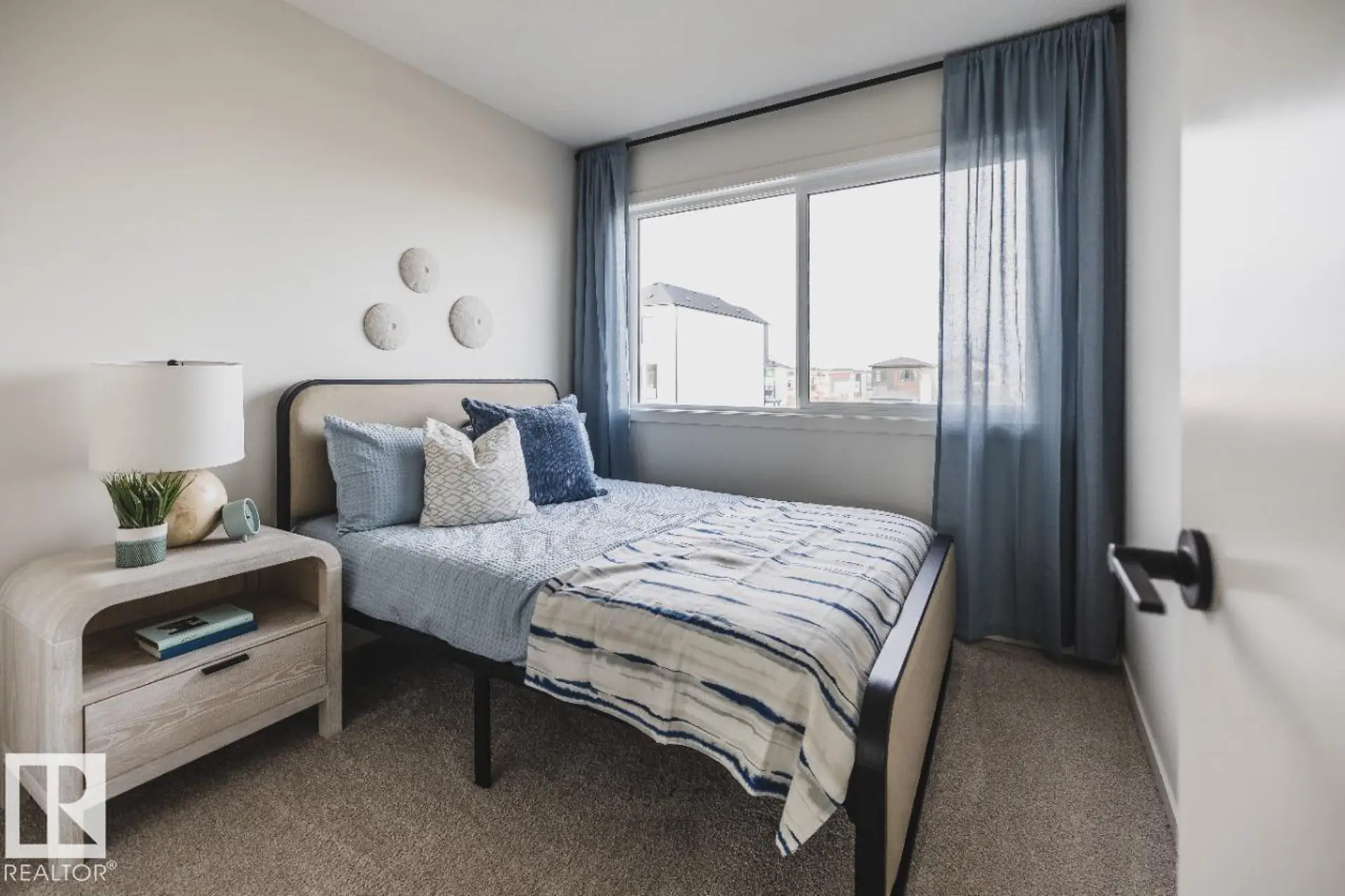 312 32 ST SW - Image 16