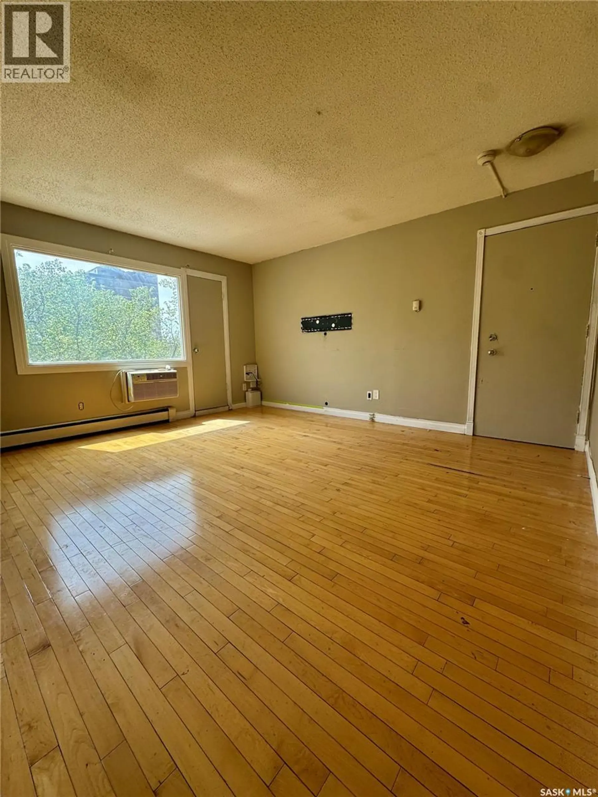 #11 2320 13TH AVENUE - Image 12
