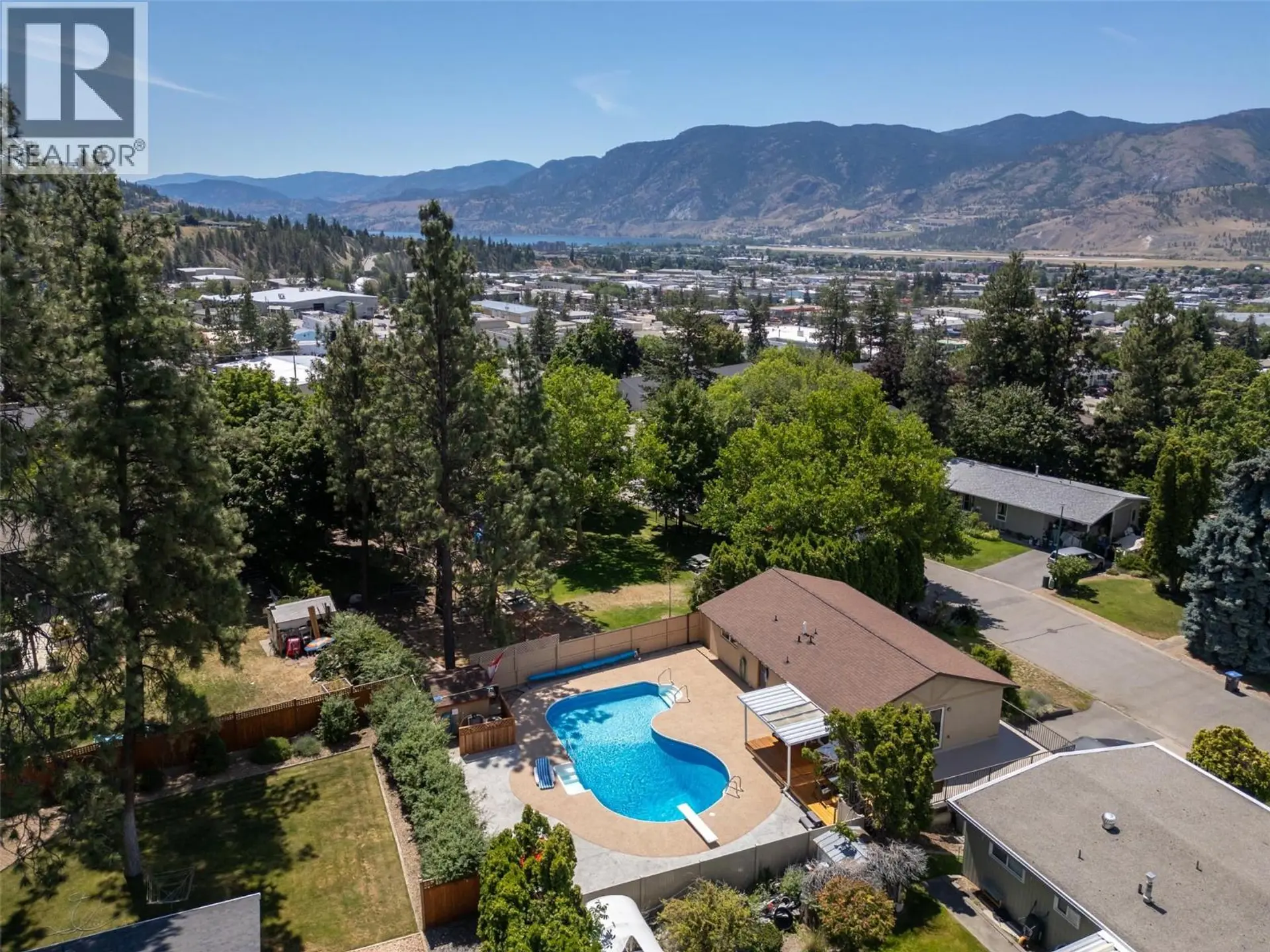 Property at 186 Dunant Crescent, Penticton, BC