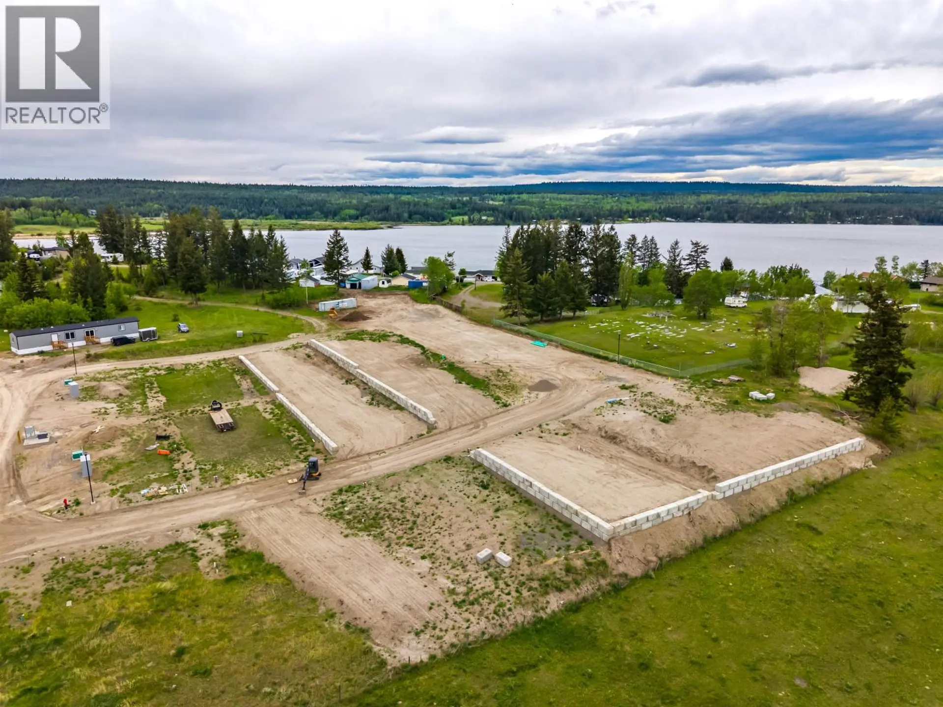 #59 4072 LAC LA HACHE STATION ROAD - Image 5