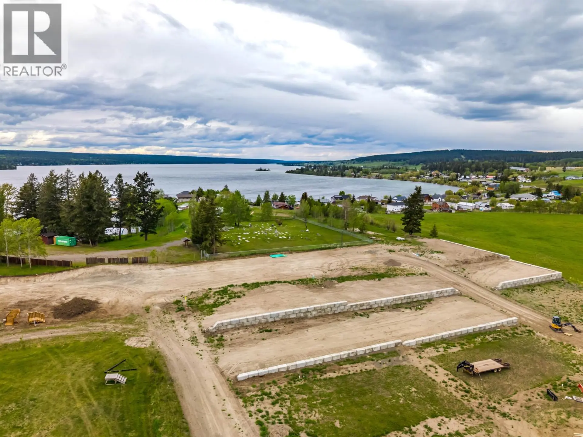 #59 4072 LAC LA HACHE STATION ROAD - Image 7