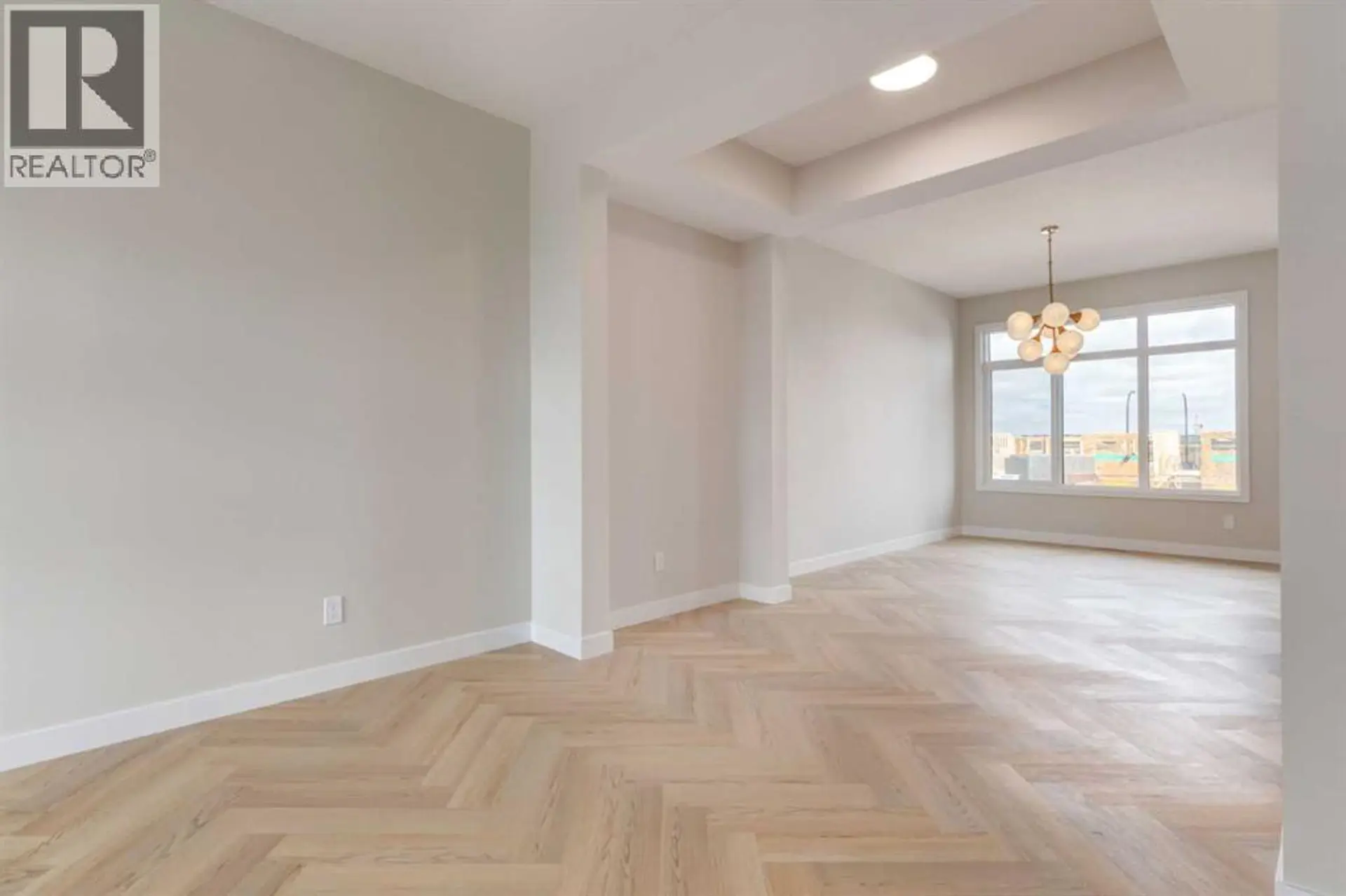 357 Cobblestone Gate - Image 6