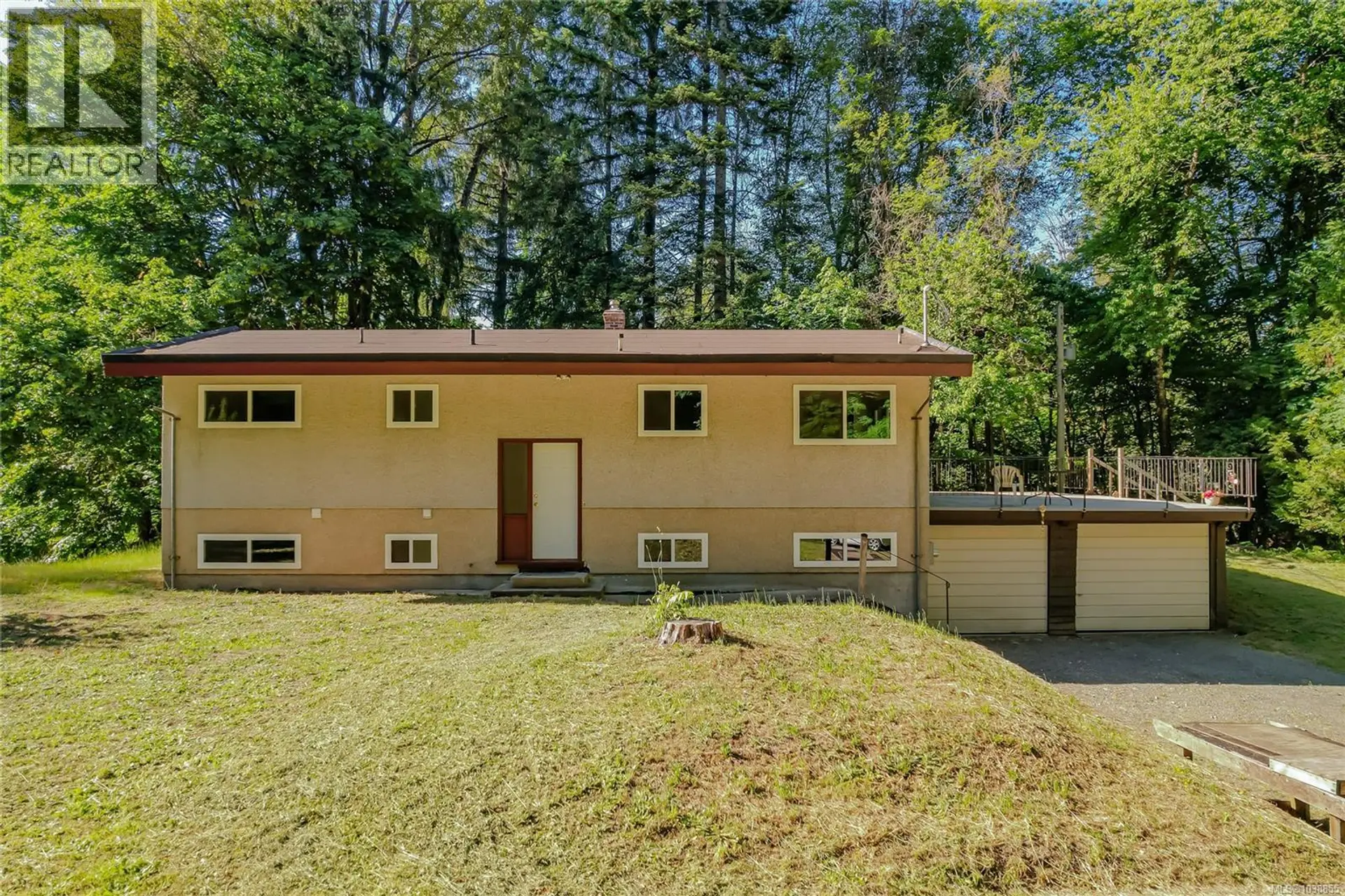 Property at 3246 Gibbins Rd, Duncan, BC