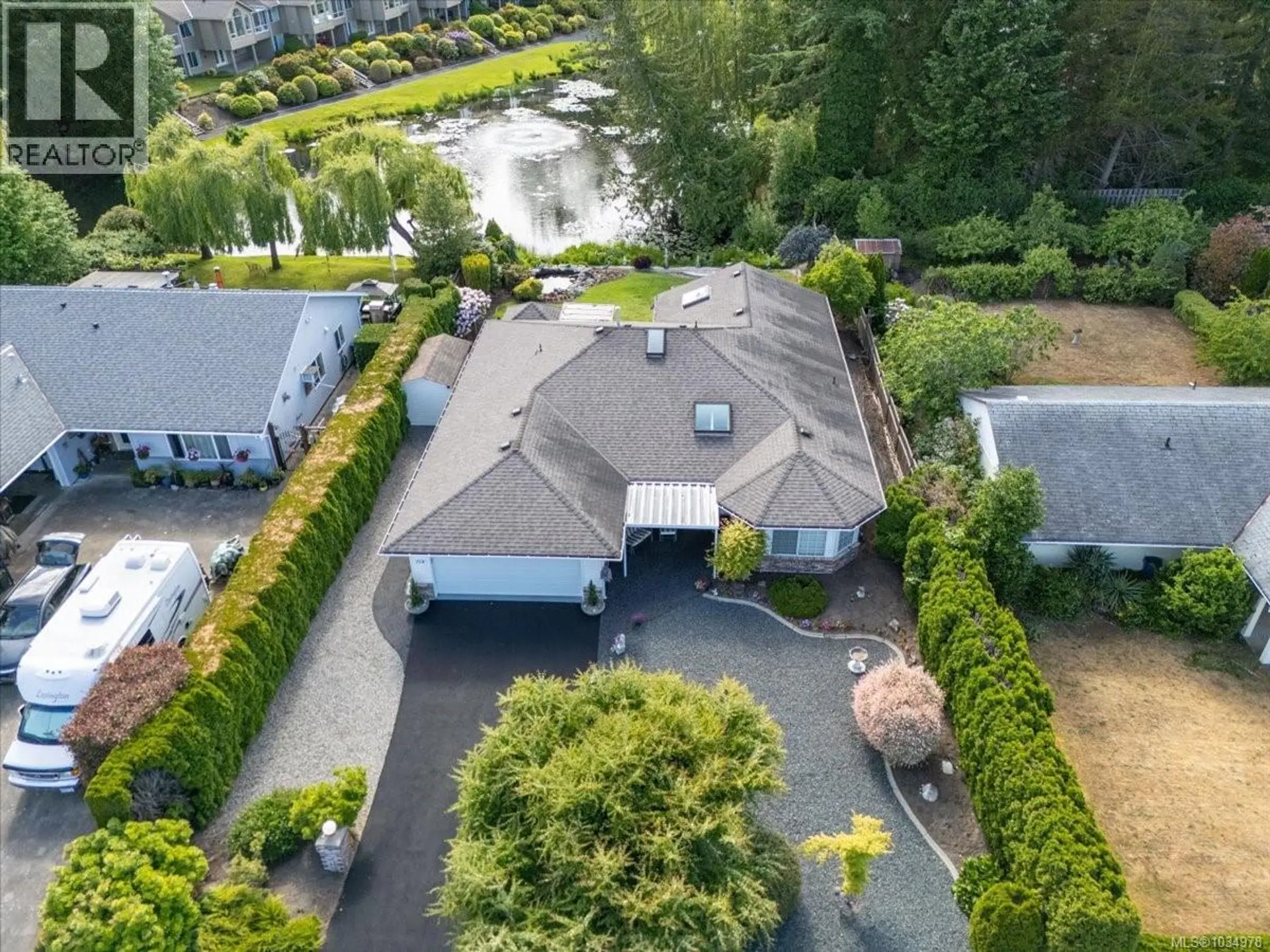 Property at 518 Dalmatian Dr, Parksville, BC
