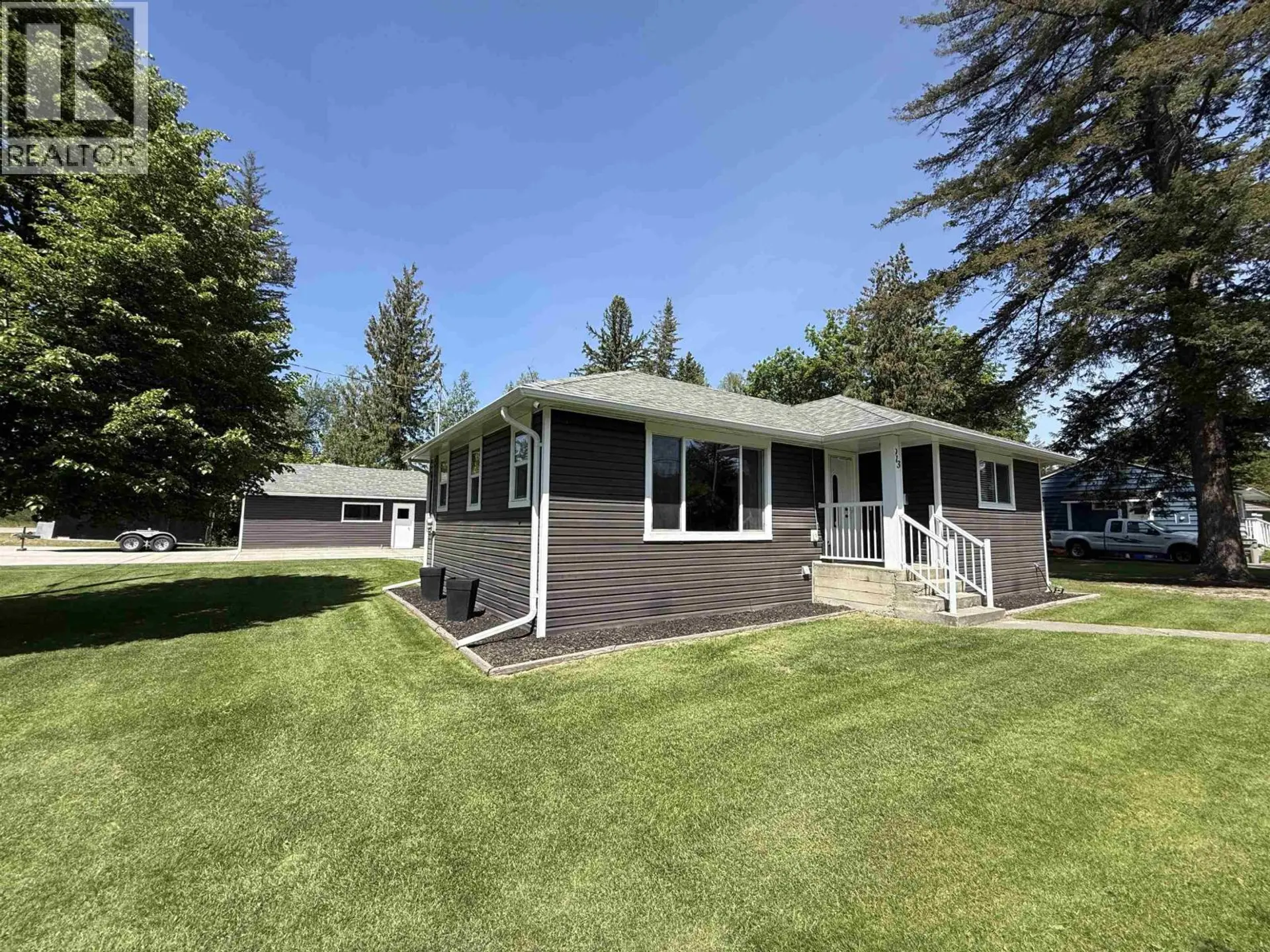 Property at 913 JOHNSTON AVENUE, Quesnel, BC