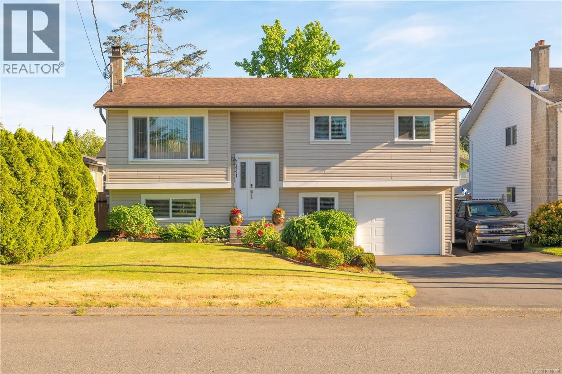 Property at 441 Deering St, Nanaimo, BC