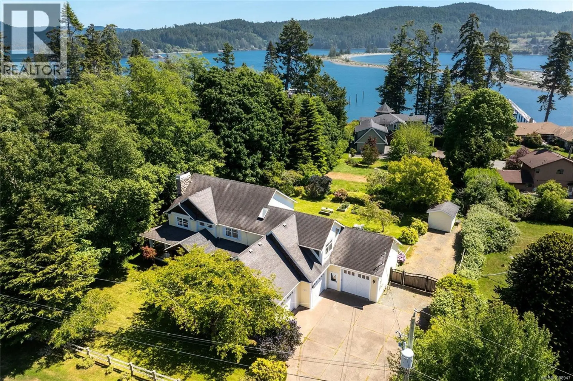 Property at 1559 Dufour Rd, Sooke, BC