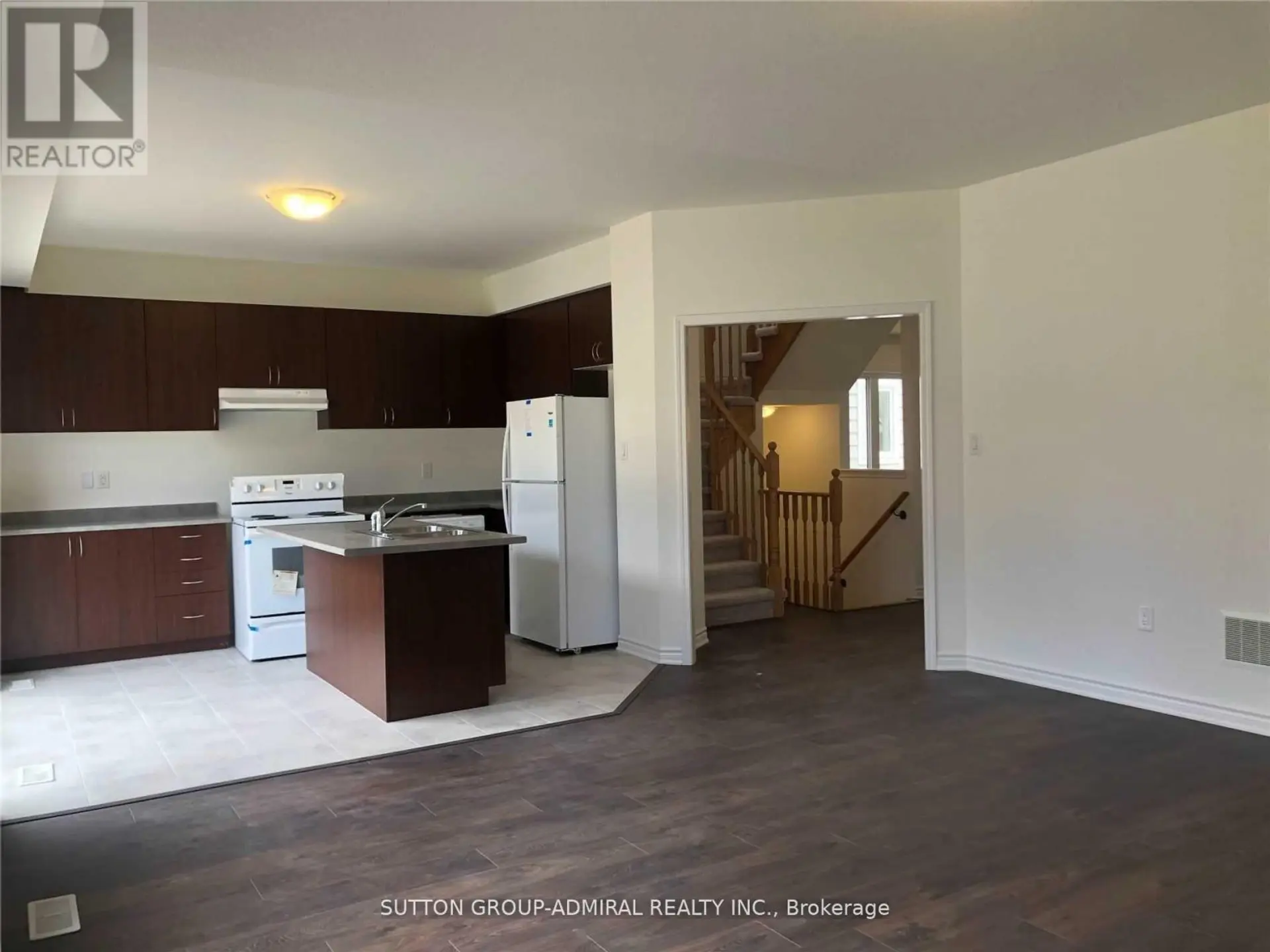15 HILLS THISTLE DRIVE - Image 3