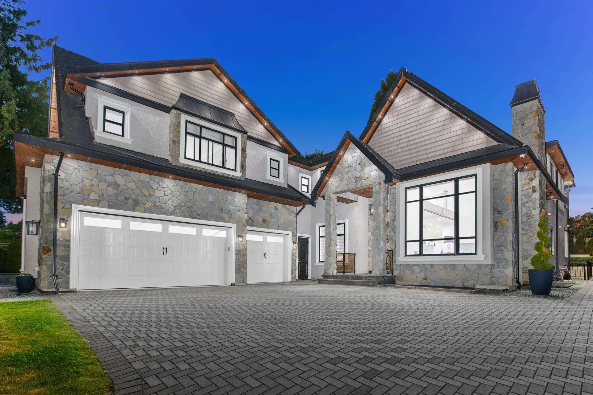 Property at 19031 60b Avenue, Surrey, BC