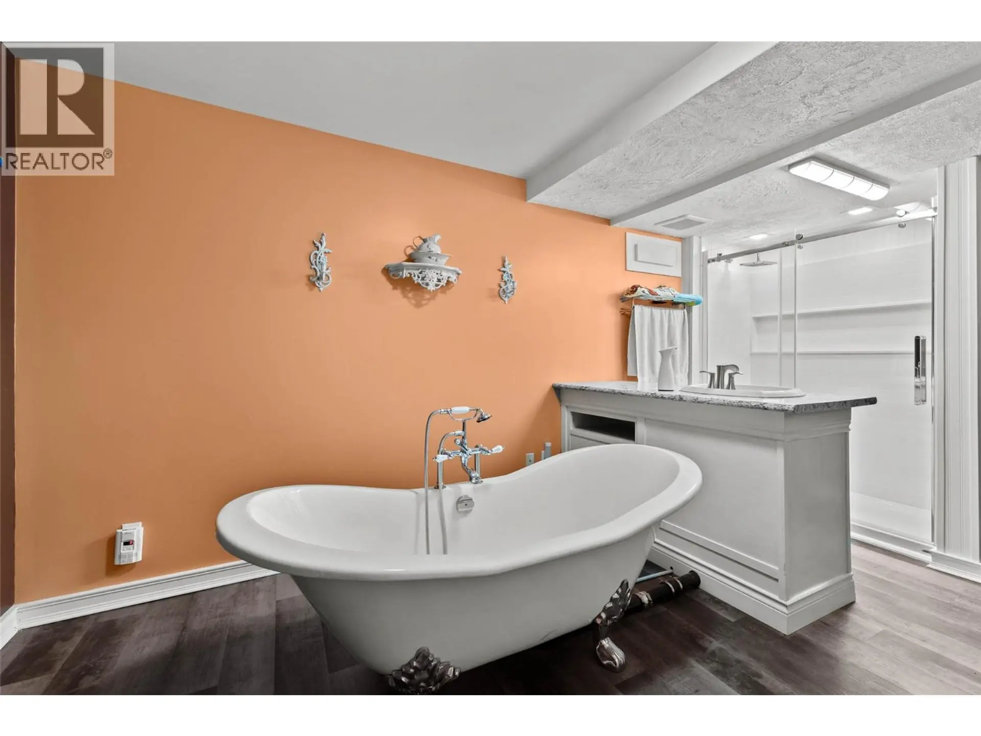 7280 Birch Close - Image 7