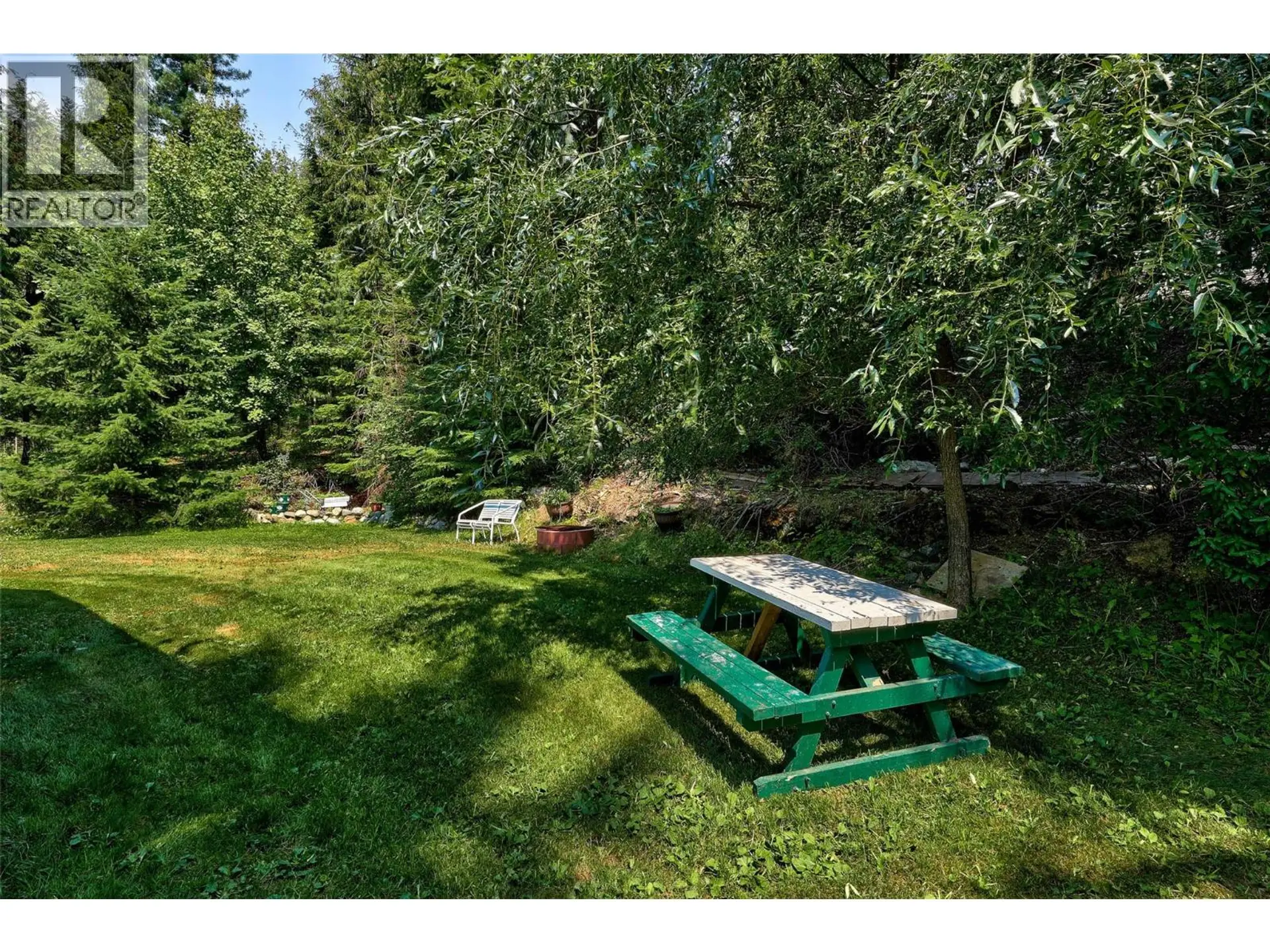 7280 Birch Close - Image 14