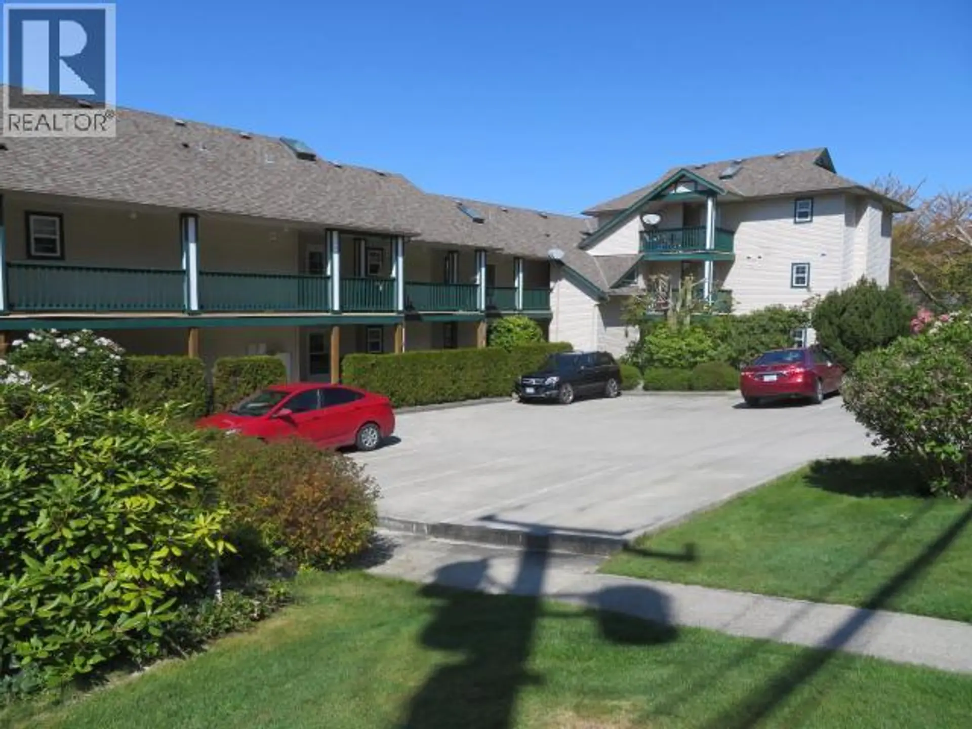 Property at #301 5701 WILLOW AVE, Powell River, BC