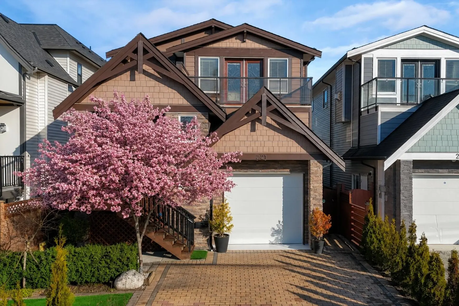 Property at 221 Campbell Street, New Westminster, BC