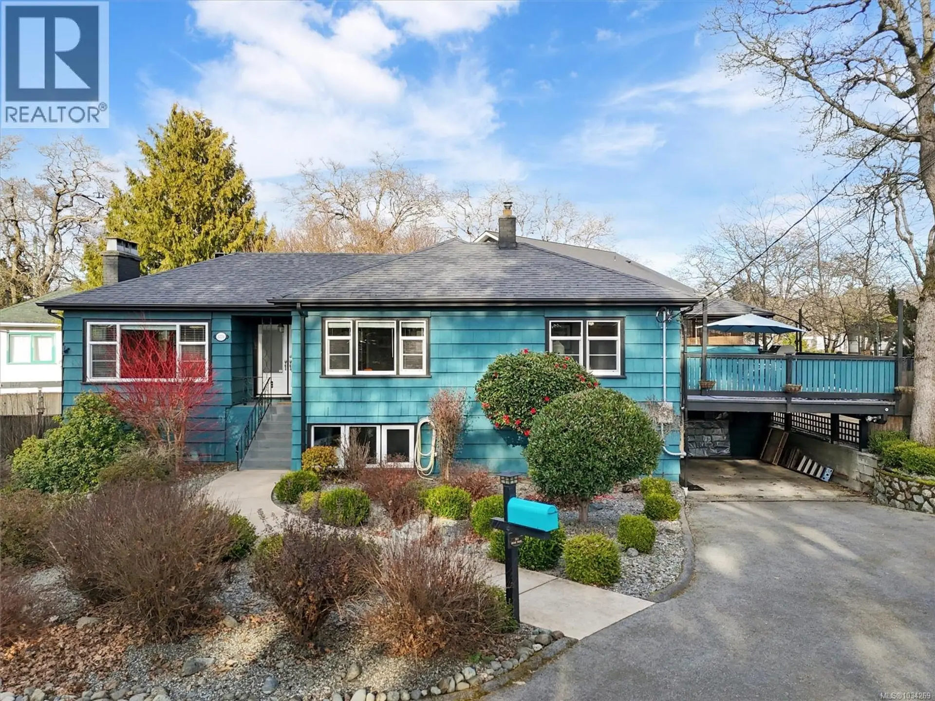 Property at 3771 Winston Cres, Saanich, BC