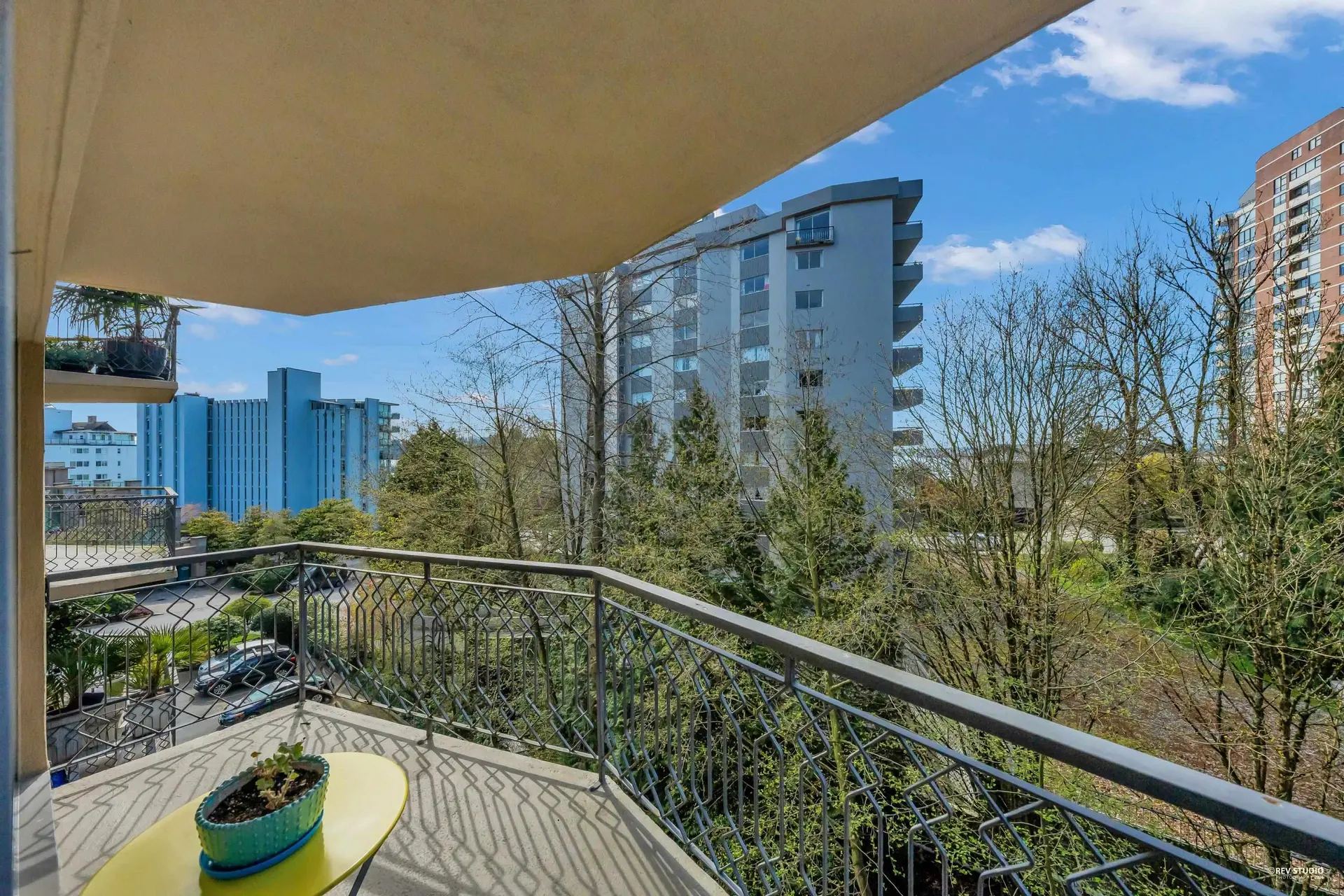Property at #404 1930 Marine Drive, West Vancouver, BC