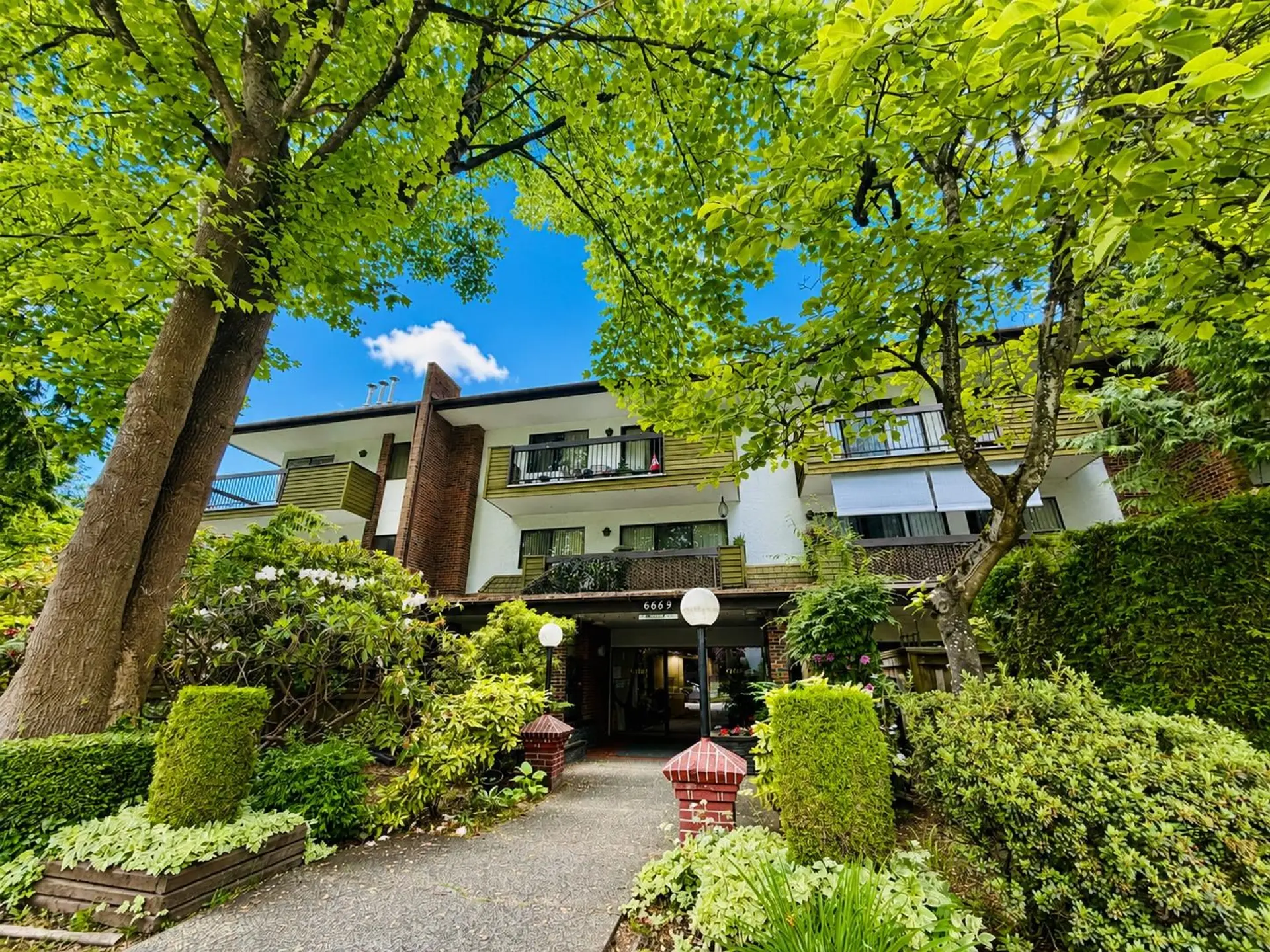#106 6669 Telford Avenue - Image 12