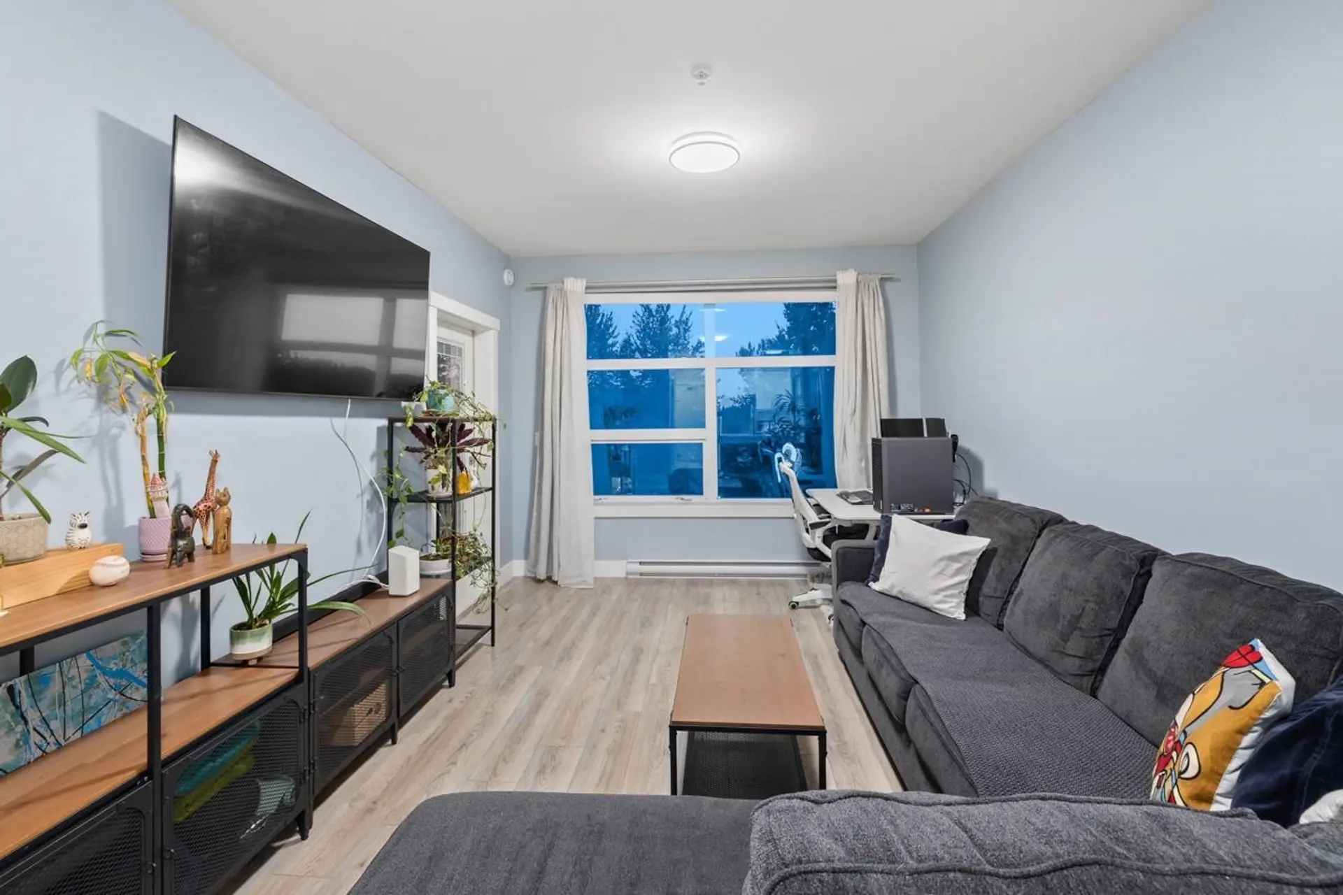 Property at #306 22577 Royal Crescent, Maple Ridge, BC