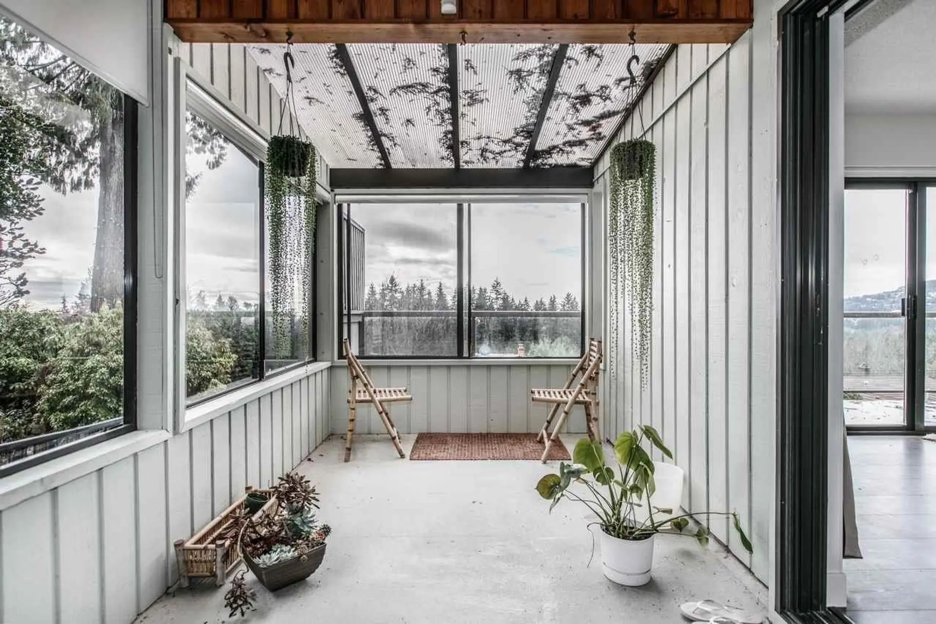 5240 Malaspina Place - Image 14