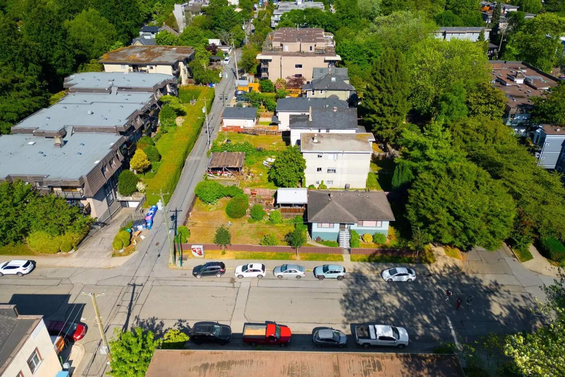 106 N Templeton Drive - Image 2