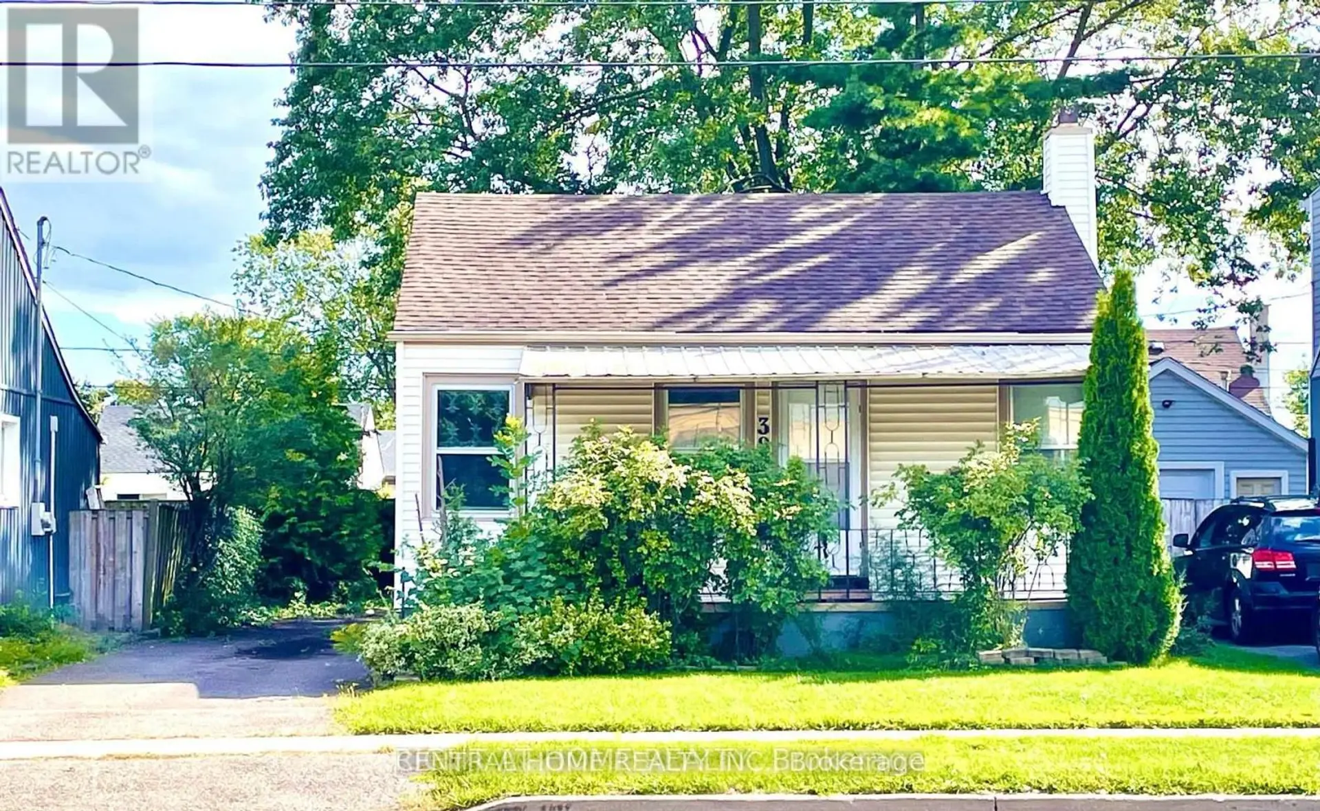 389 LINCOLN STREET - Image 1