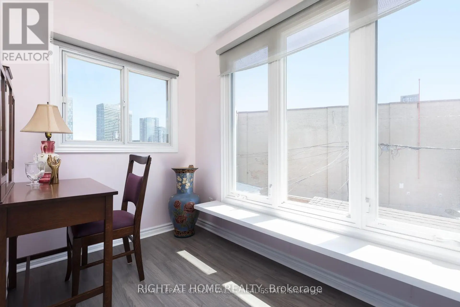 119 NIAGARA STREET - Image 6