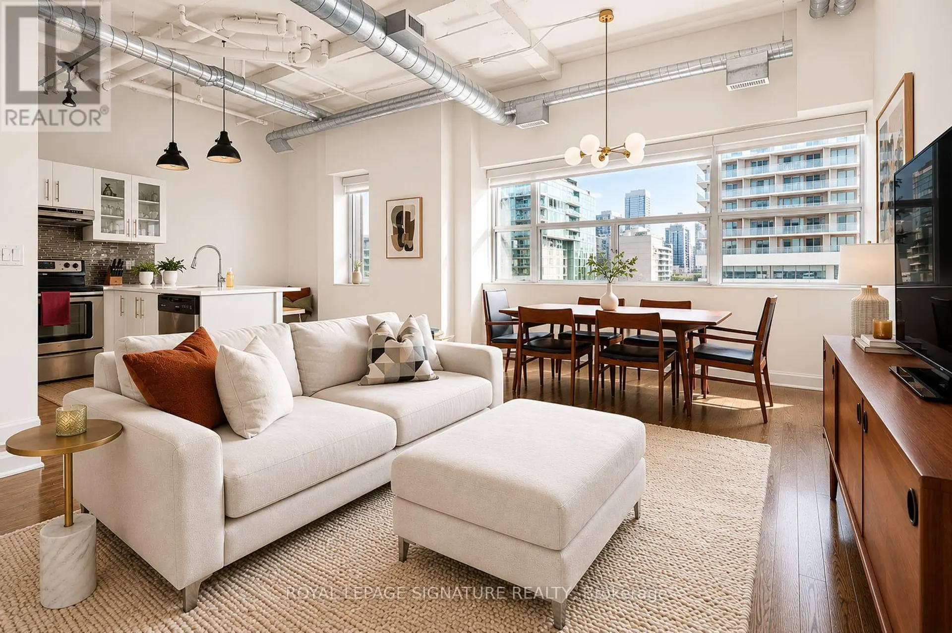#513 700 KING STREET W - Image 8