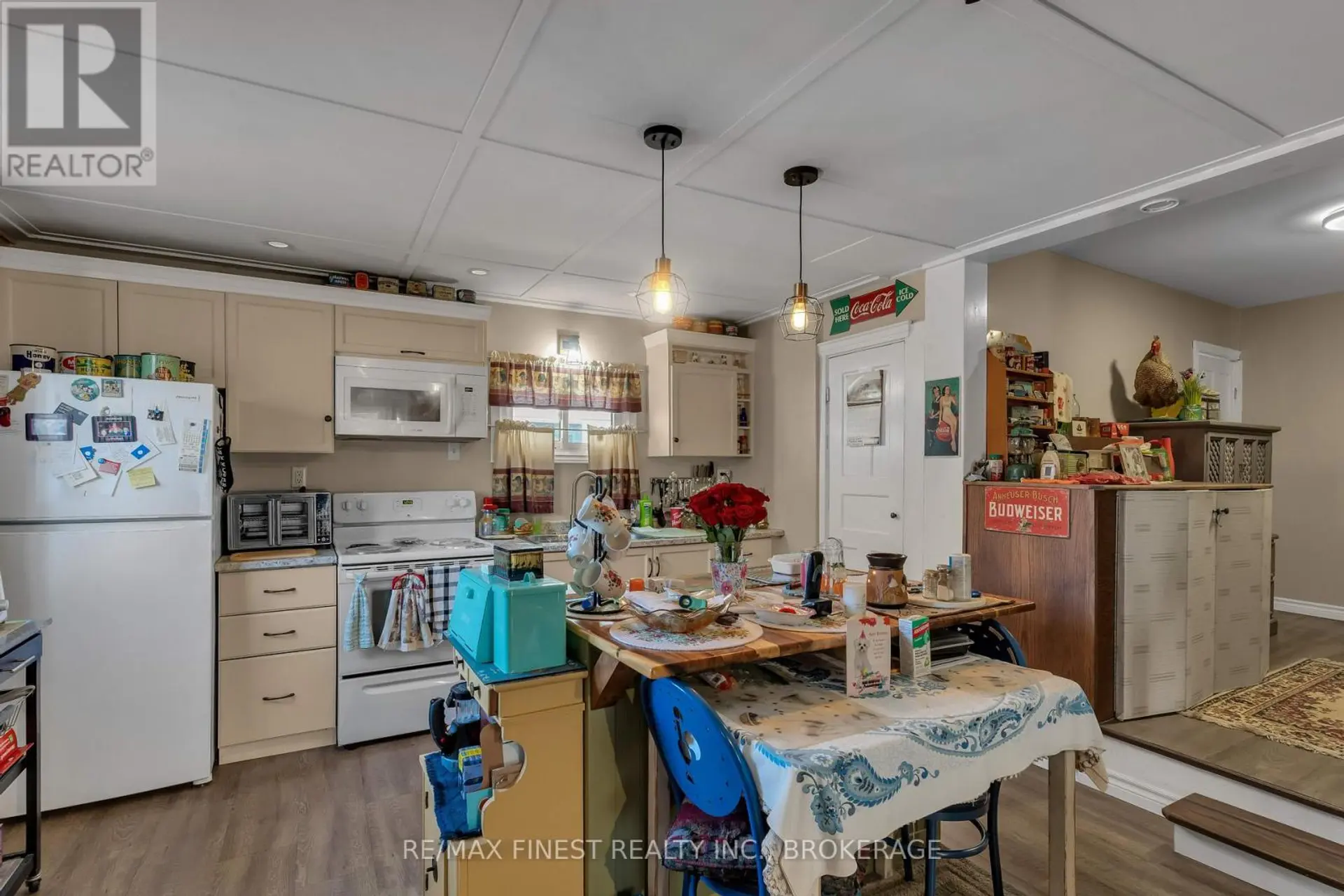 186 THOMAS STREET - Image 7