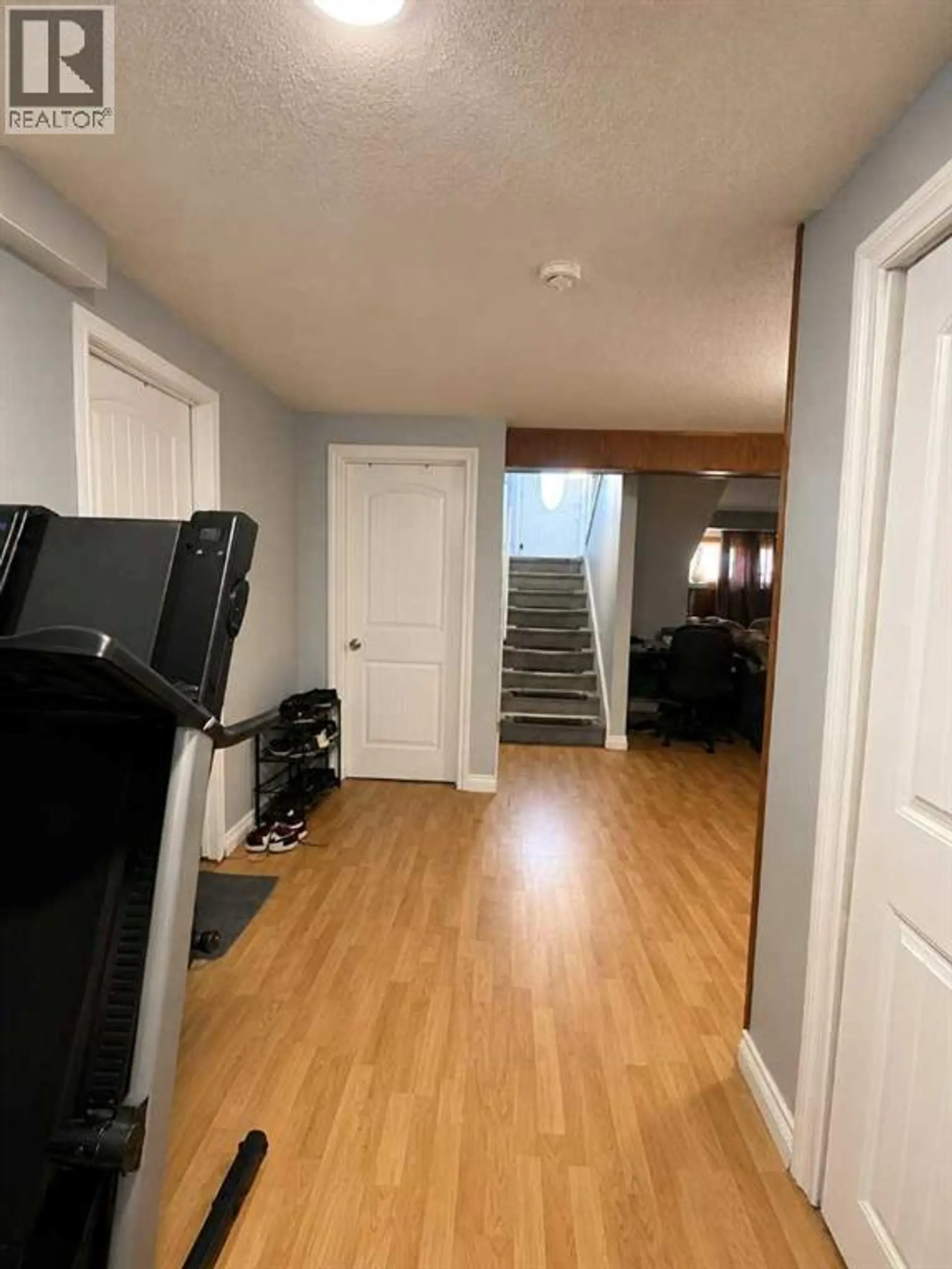 6479 68 Street NE - Image 17
