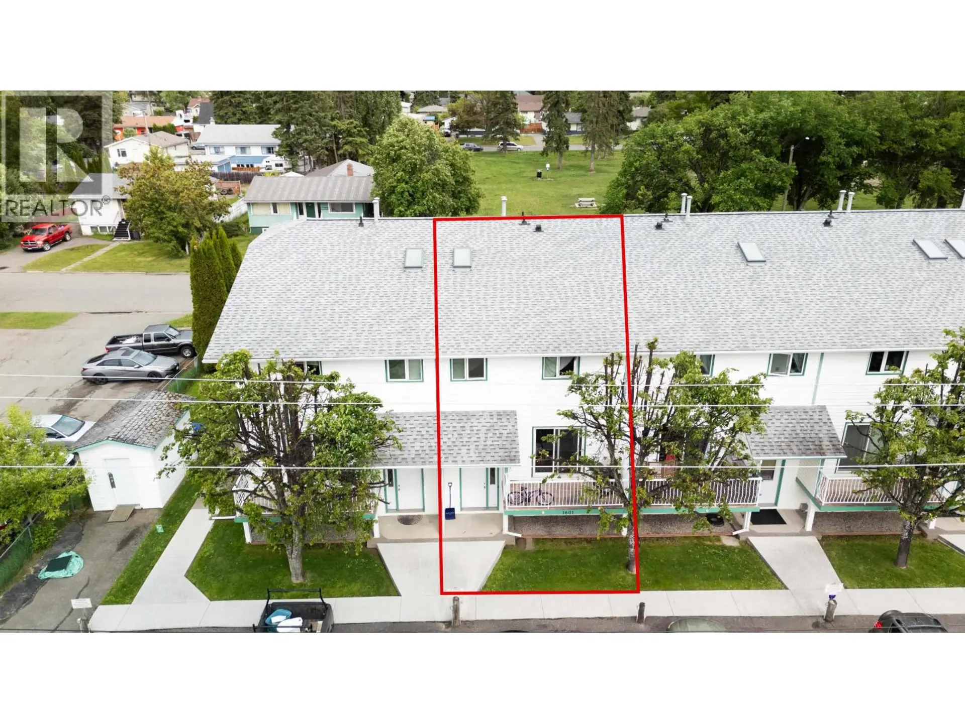 #213 1601 INGLEDEW STREET - Image 2