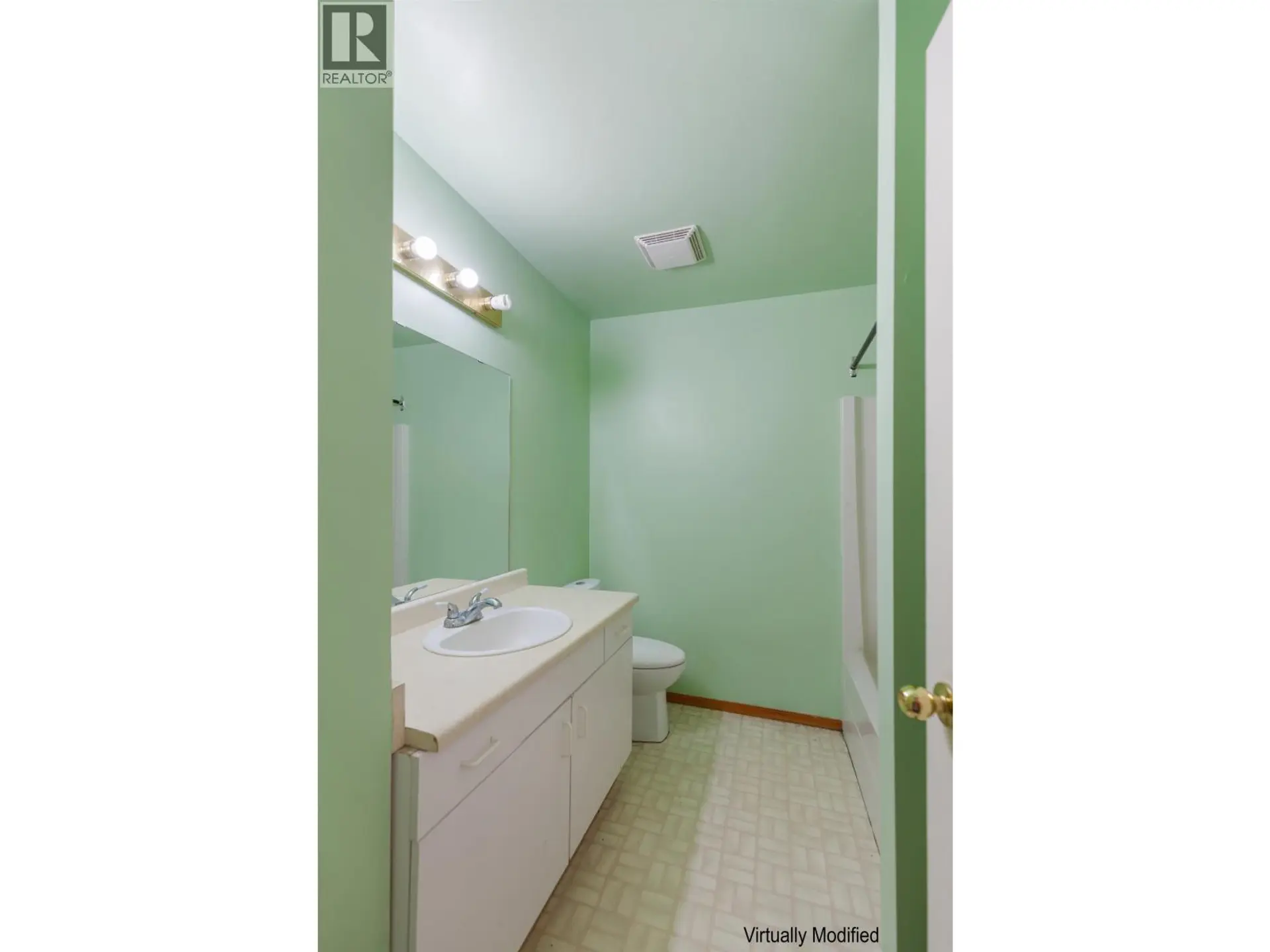 #213 1601 INGLEDEW STREET - Image 10