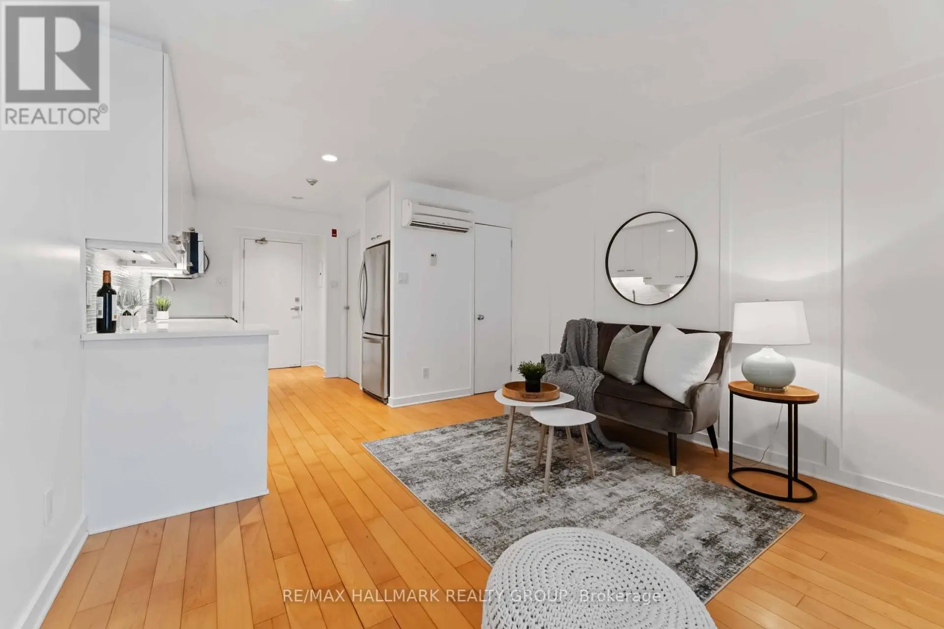 #15 202 ST PATRICK STREET - Image 8