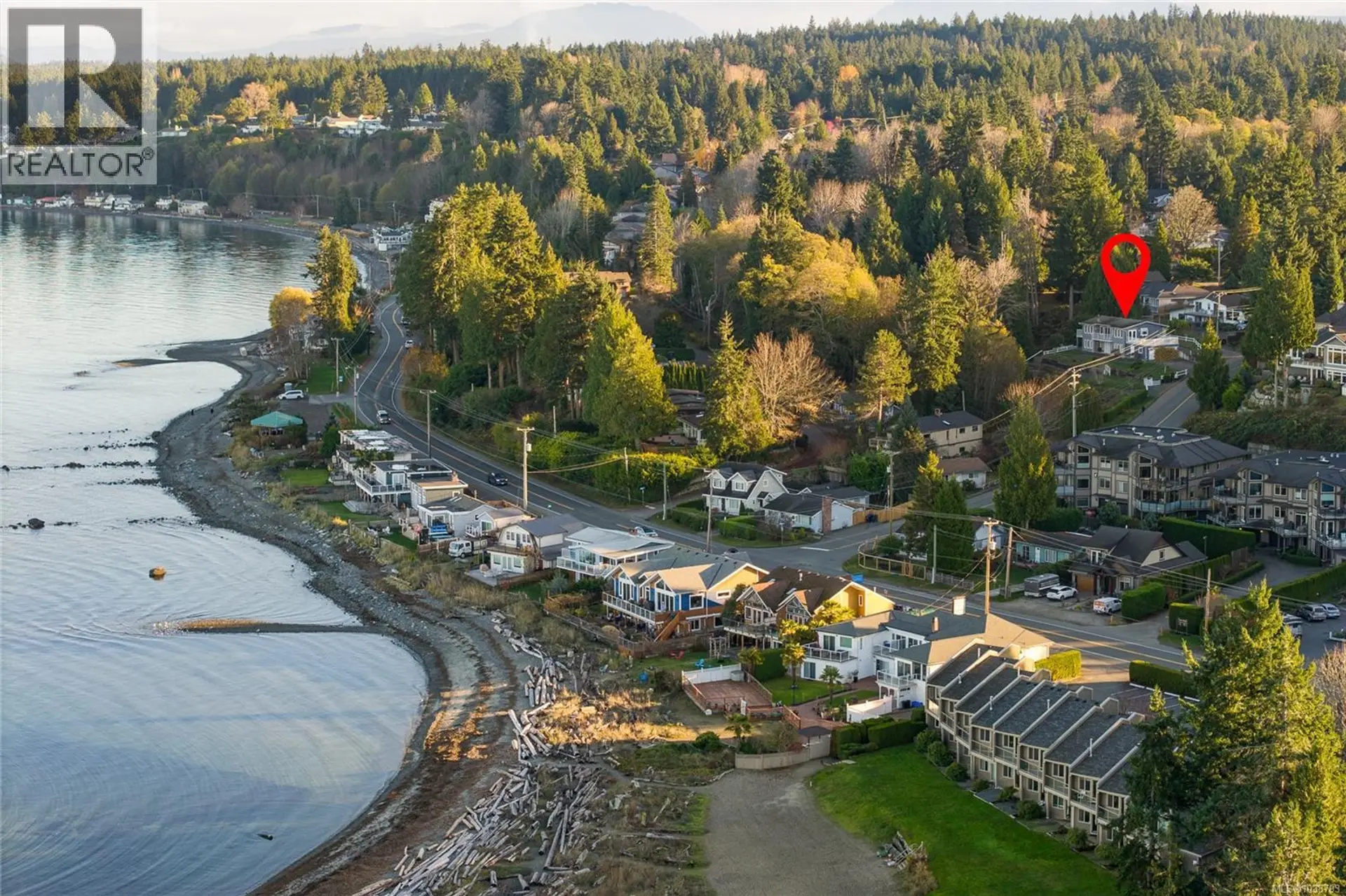 Property at 350 Garrett Rd, Qualicum Beach, BC