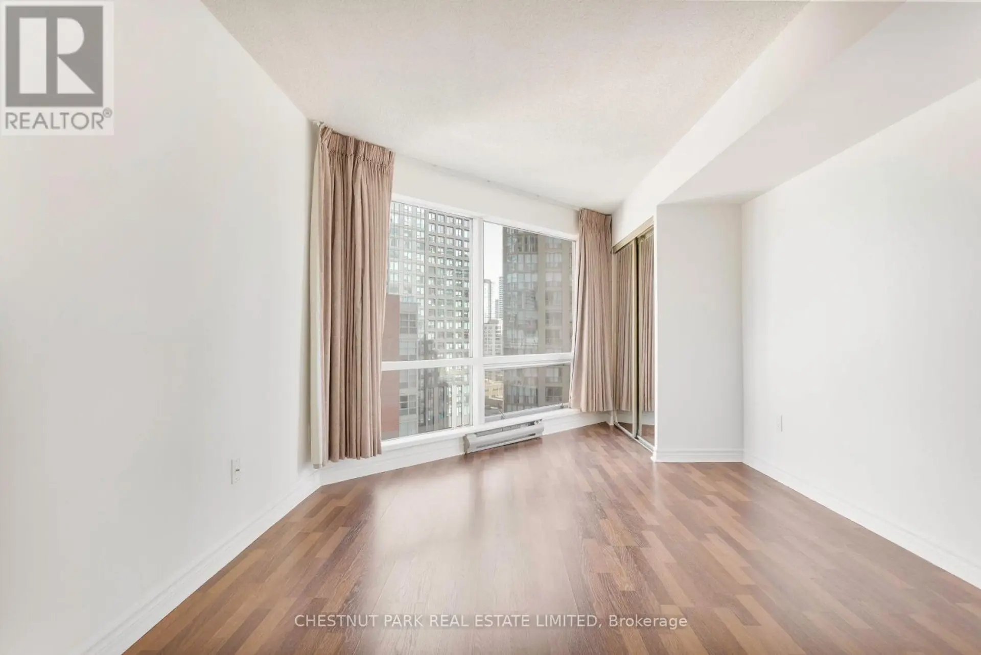 #1408 1001 BAY STREET - Image 7