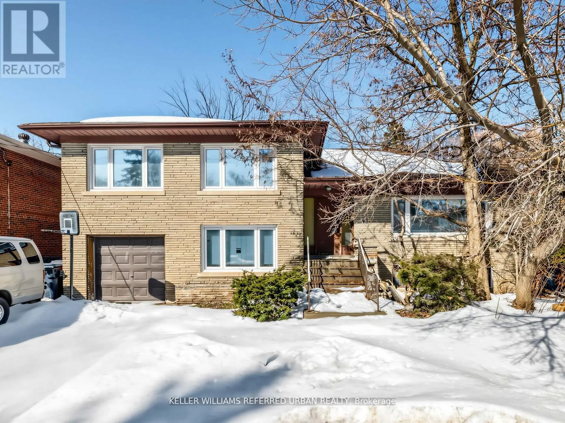 14 FRONTENAC AVENUE - Image 2