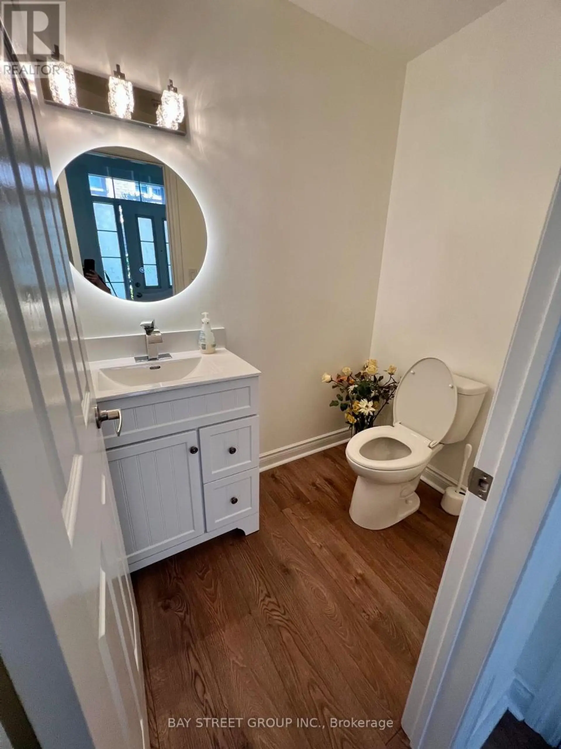 #56 8 BRIGHTON PLACE - Image 8