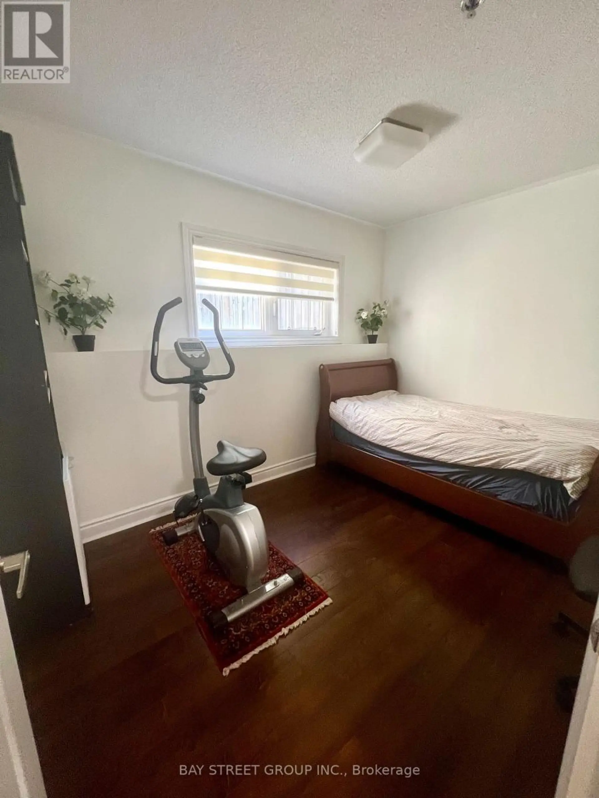 #56 8 BRIGHTON PLACE - Image 16