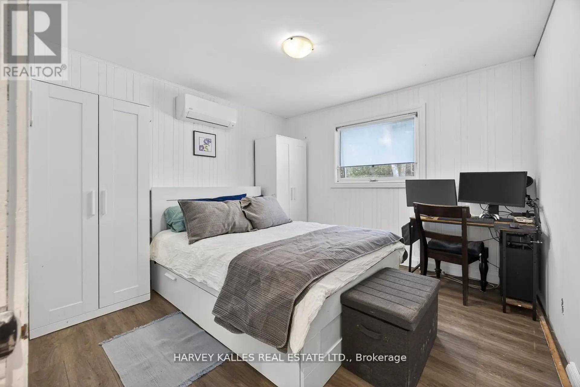 22 SECOND STREET - Image 9