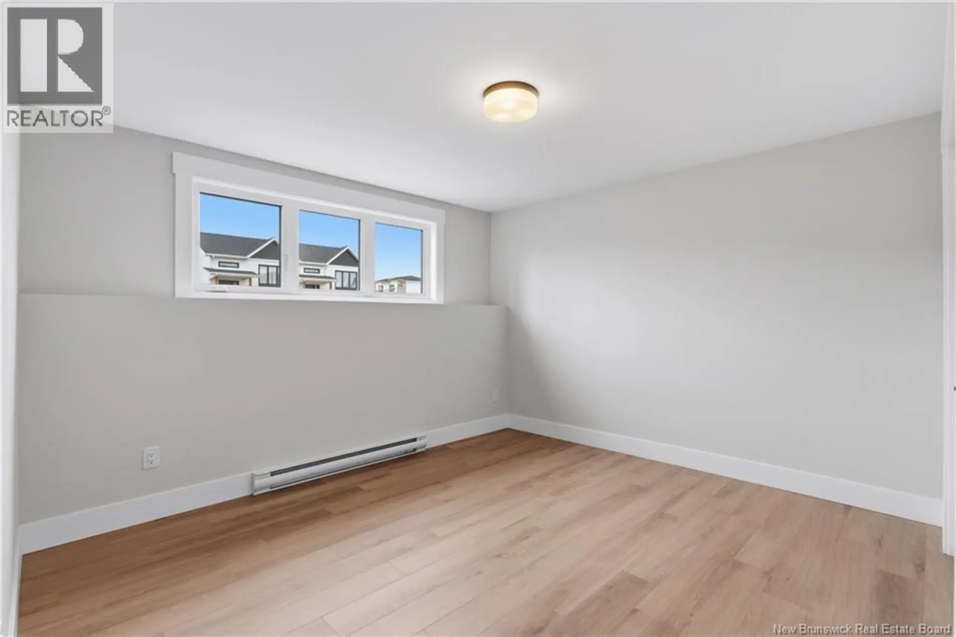 272 MacCoun Street - Image 6