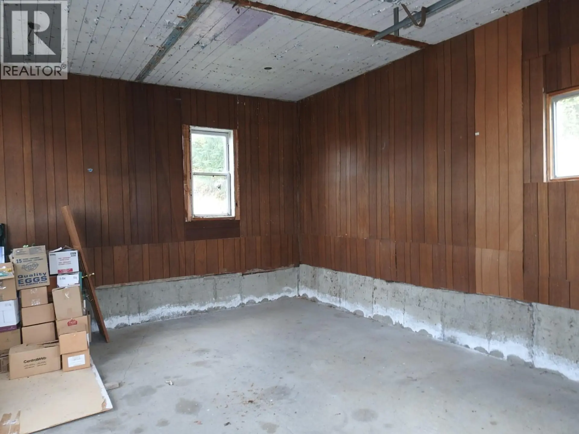4596 Back Enderby Road - Image 17