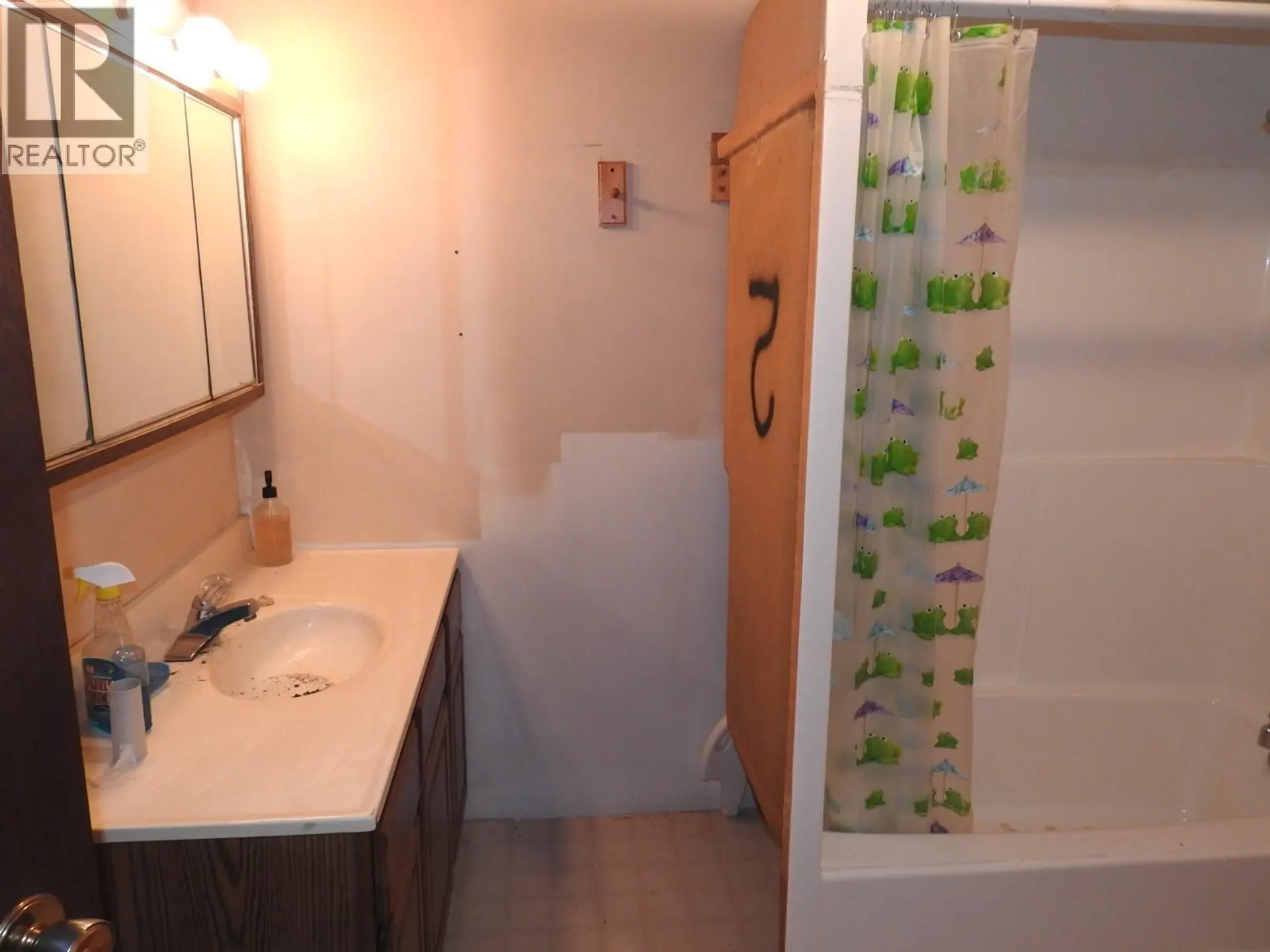4596 Back Enderby Road - Image 16