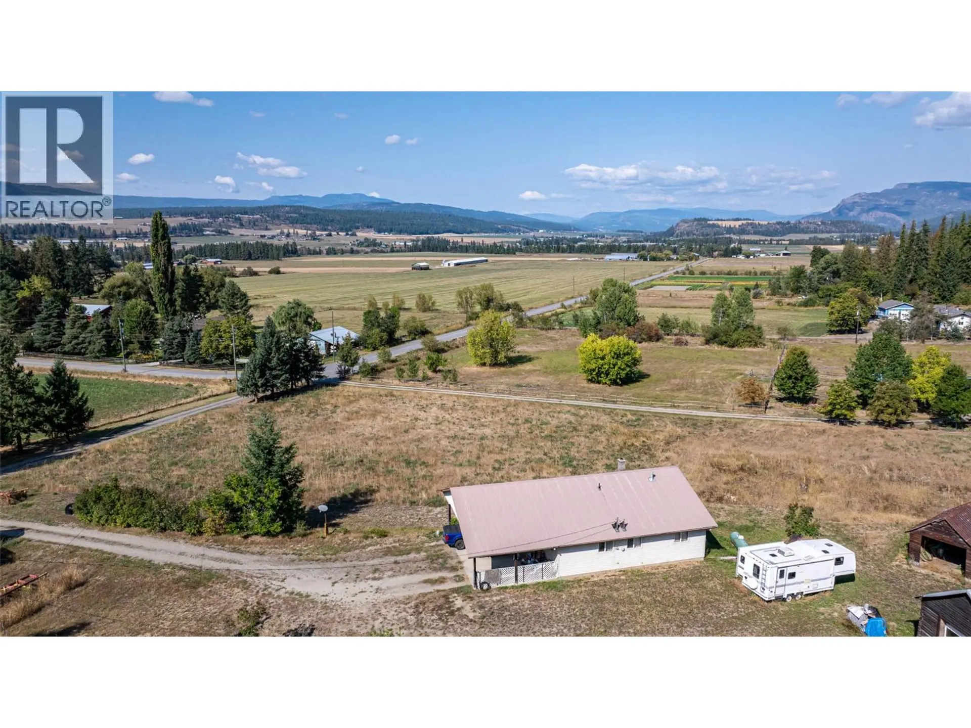 4596 Back Enderby Road - Image 3