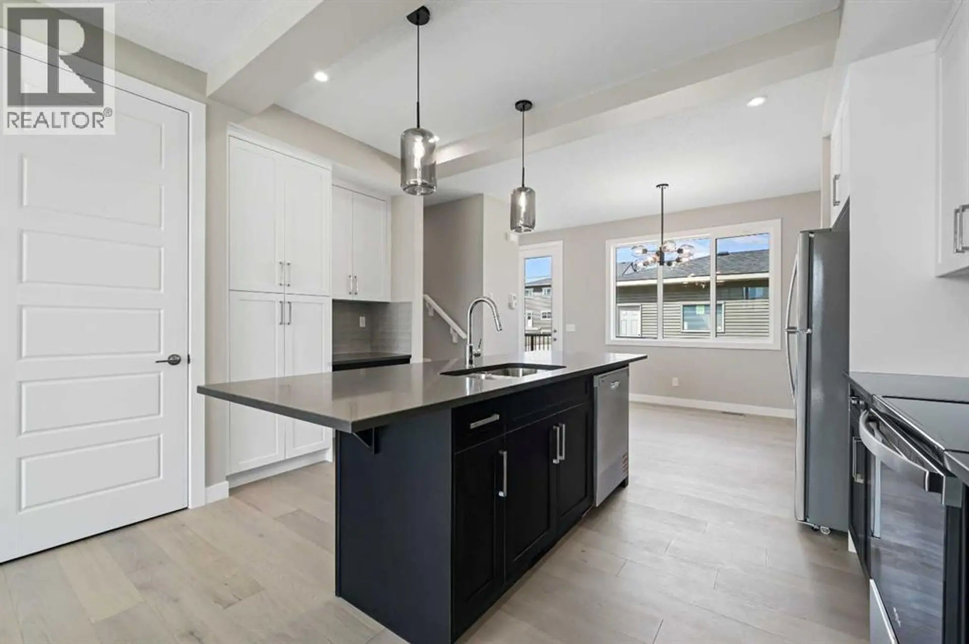 245 Cobblestone Gate SW - Image 10