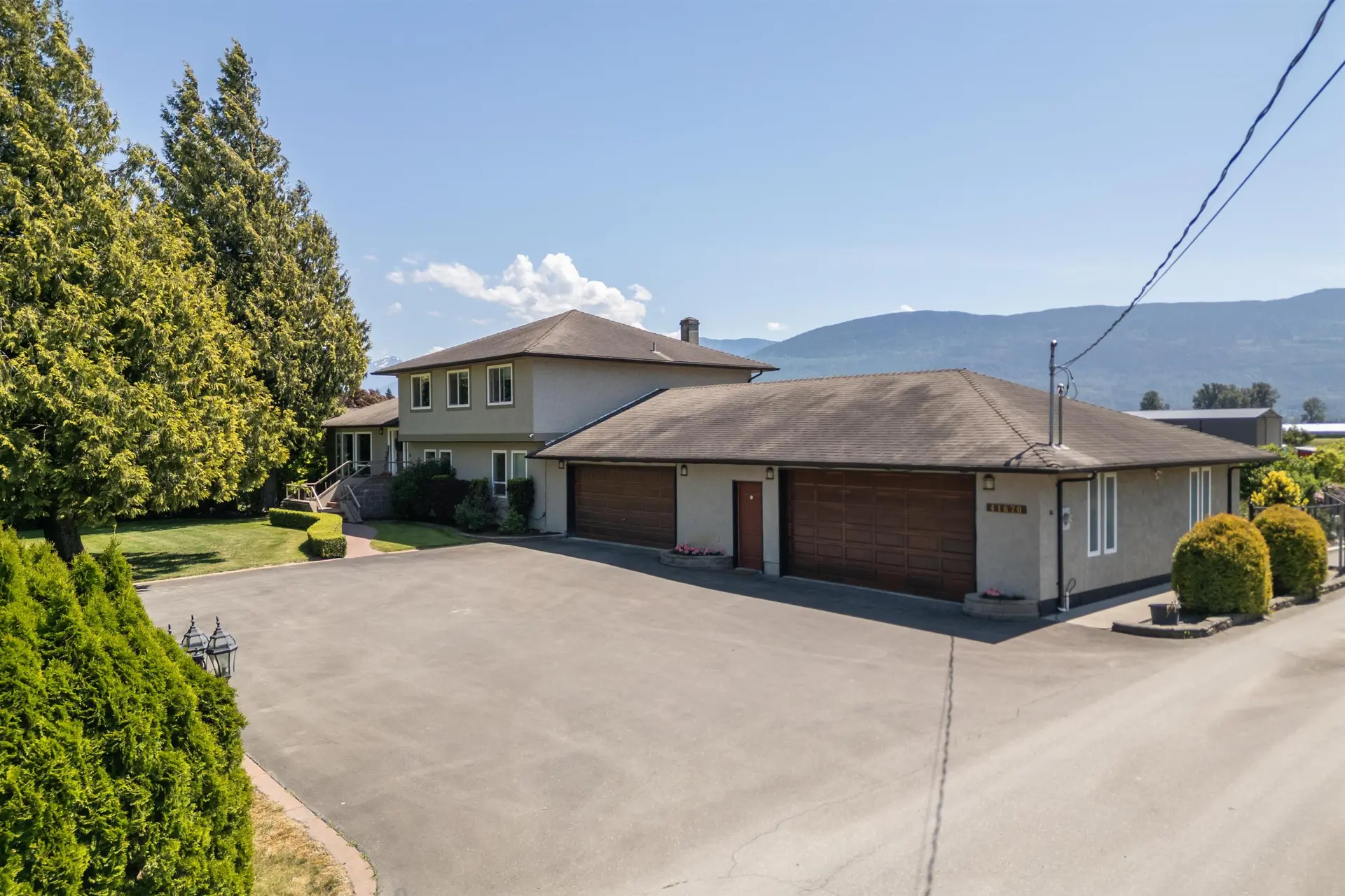 Property at 41670 South Sumas Road, Sardis - Greendale, BC