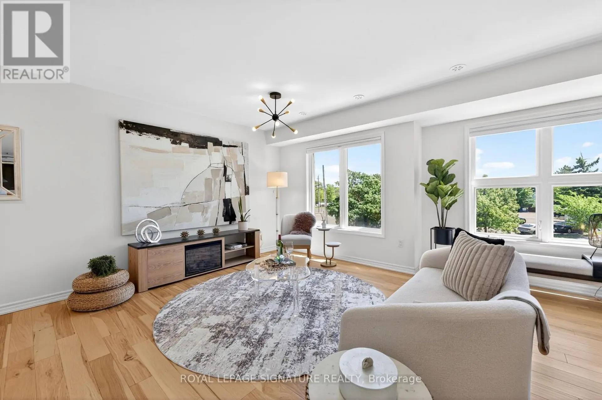 #56 28 CURLEW DRIVE - Image 3