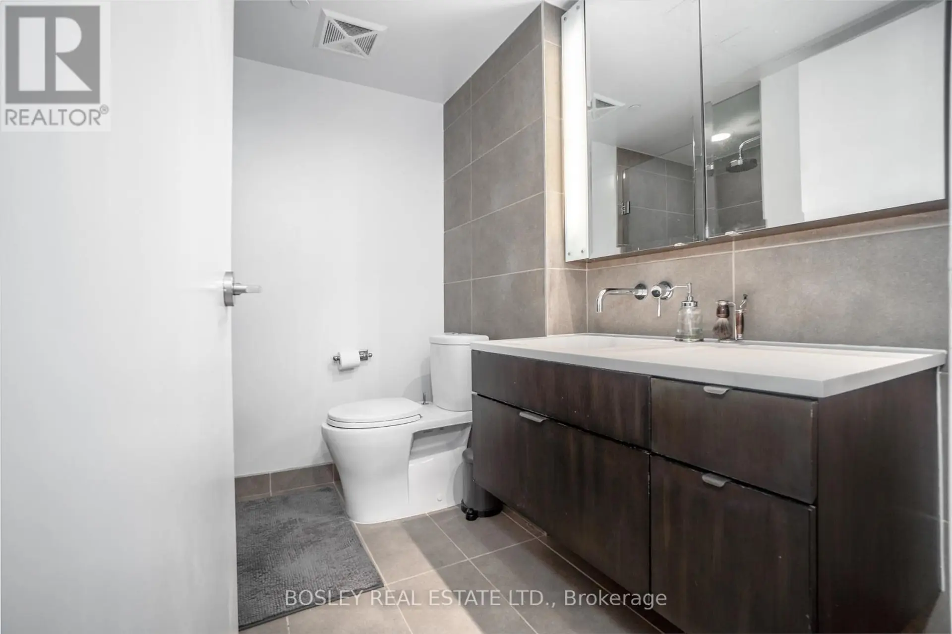 #401 508 WELLINGTON STREET - Image 13