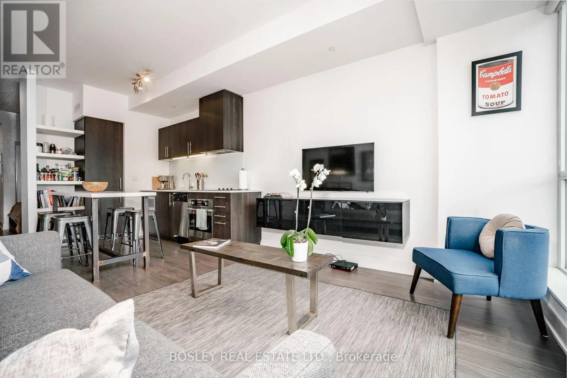 #401 508 WELLINGTON STREET - Image 6