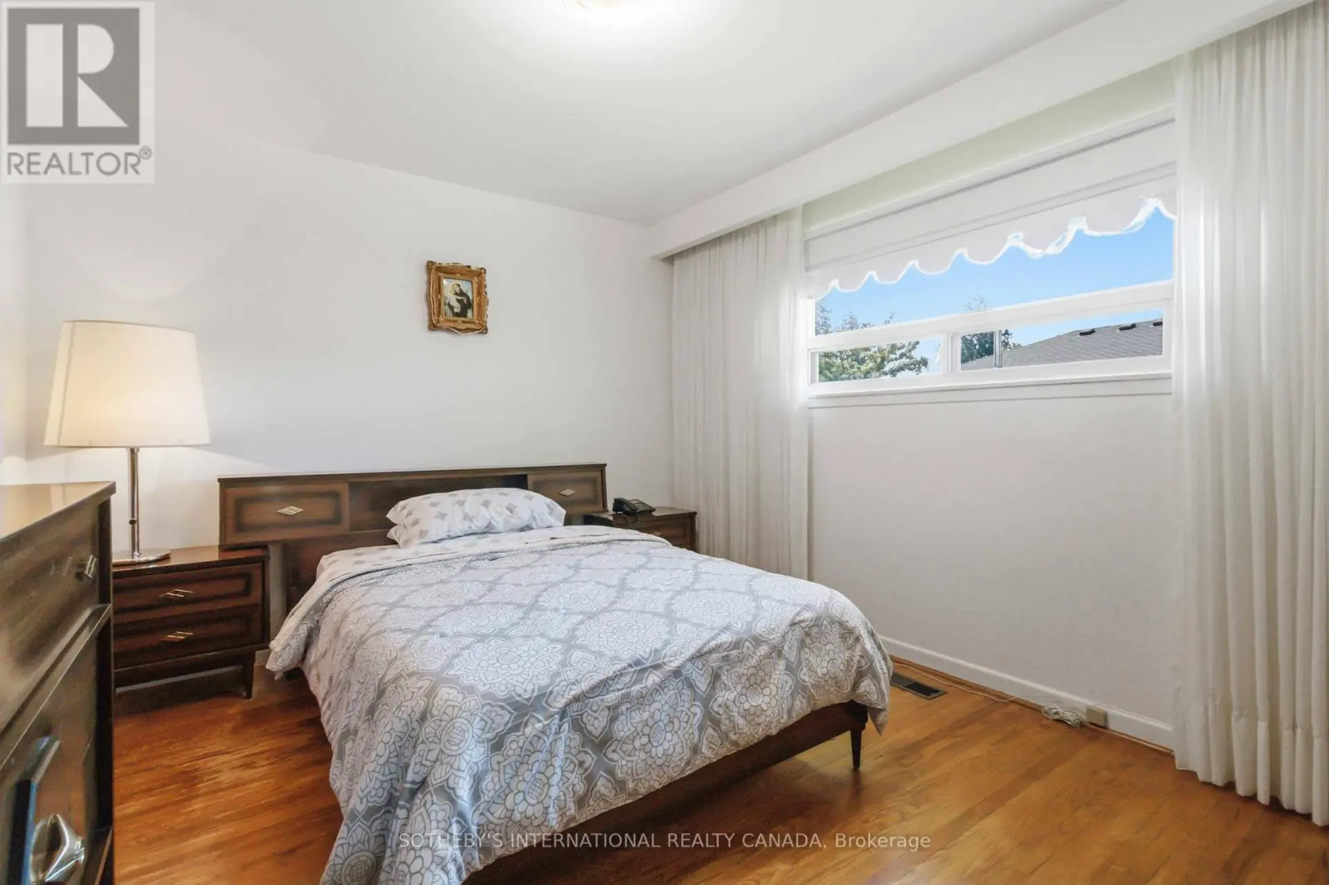 11 PAGODA PLACE - Image 10
