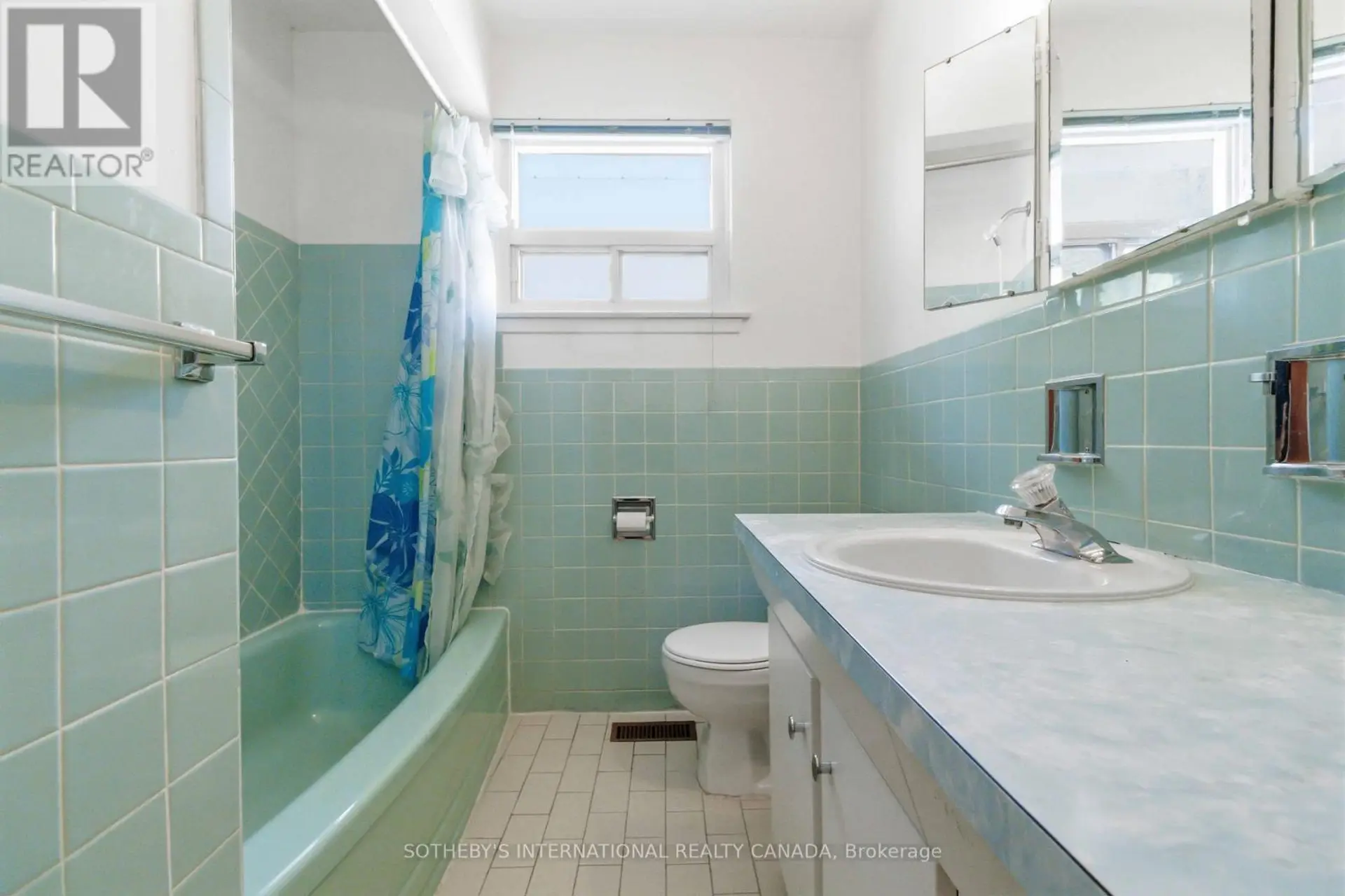 11 PAGODA PLACE - Image 12