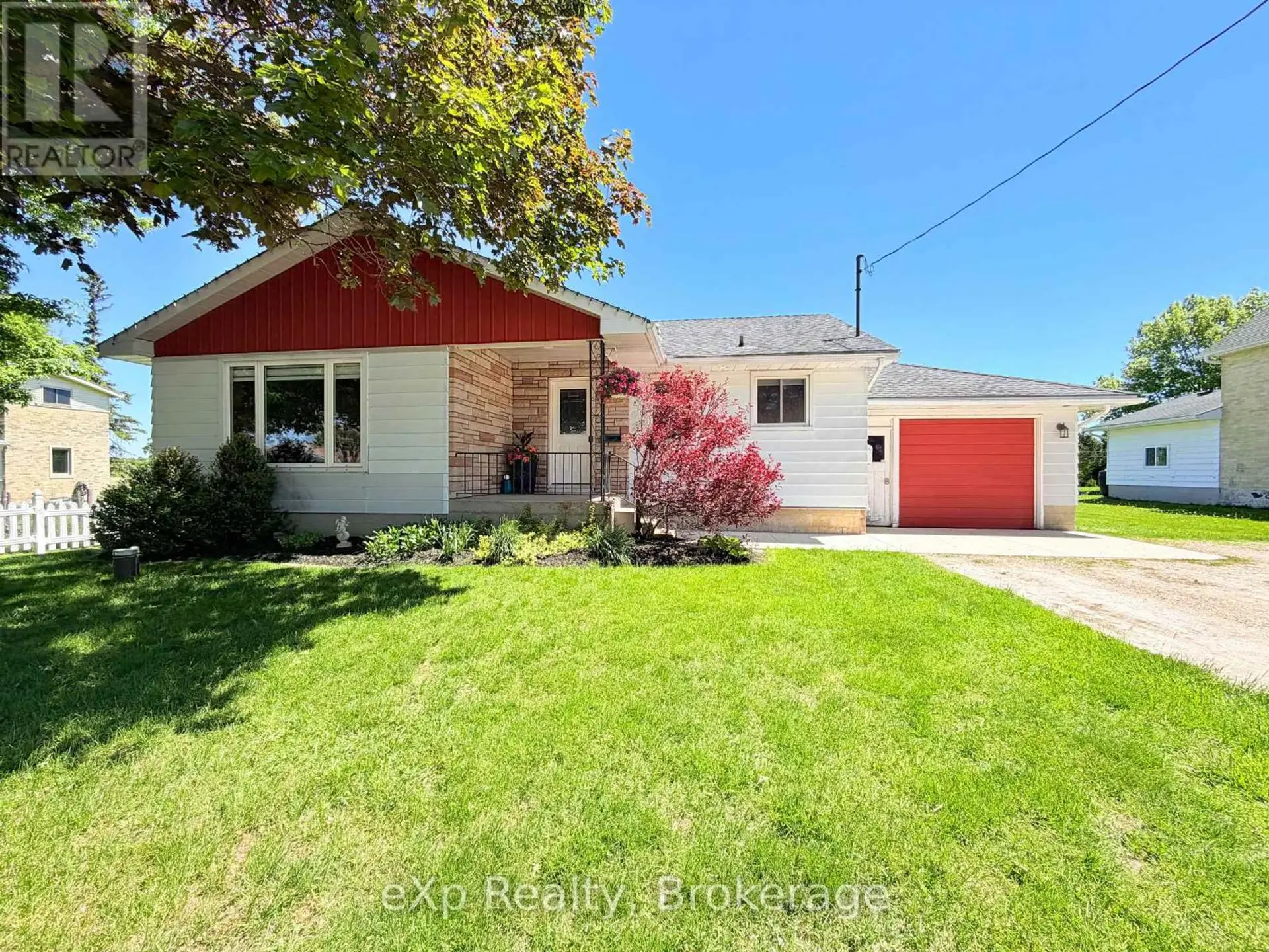 1272 BRUCE 12 ROAD - Image 1